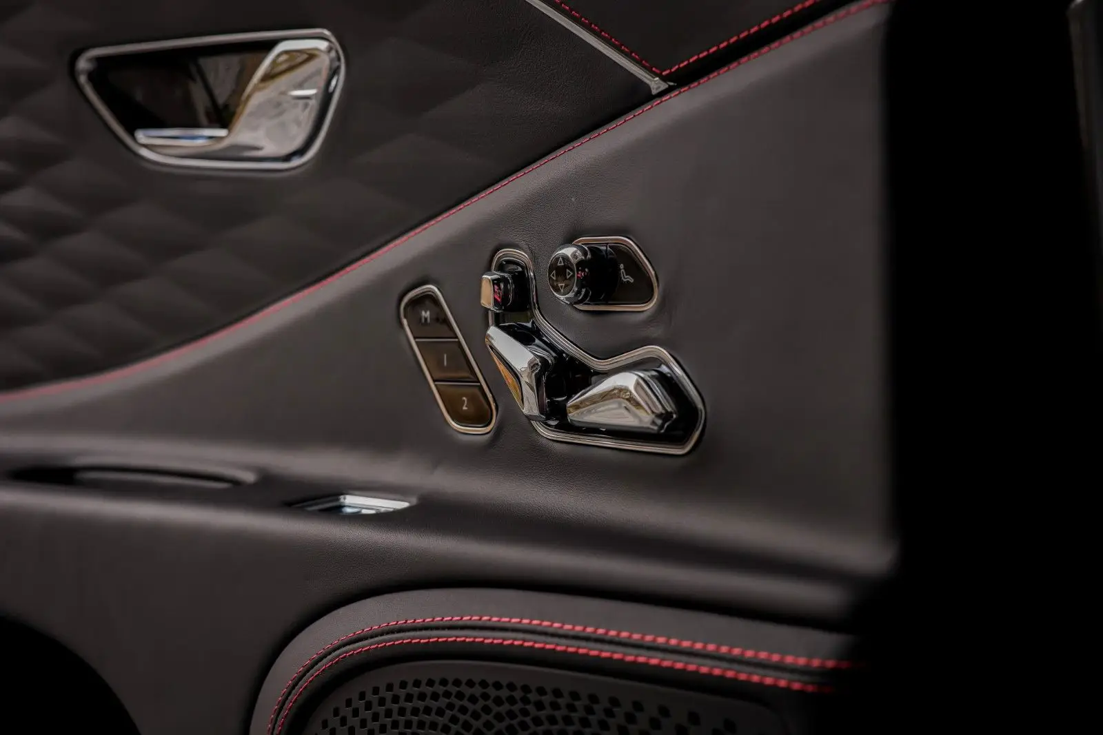 Bentley Flying Spur, III, 2024 купить в салоне Million Miles