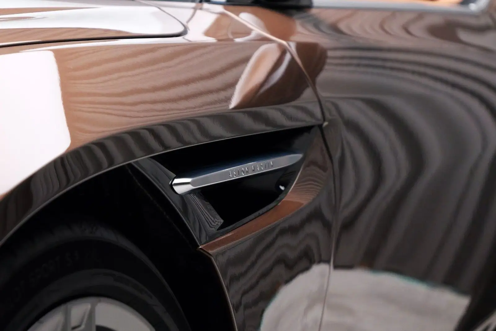 Aston Martin DB12, I, 2025 купить в салоне Million Miles