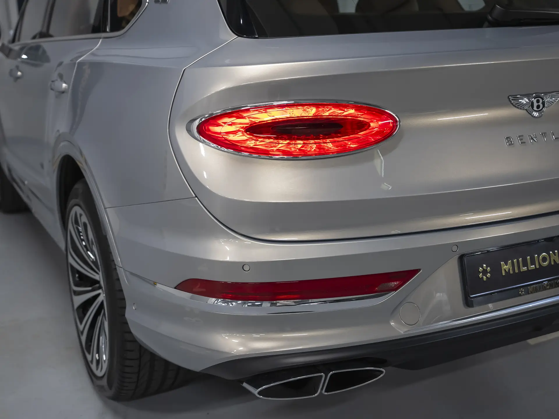 Bentley Bentayga, I Рестайлинг, 2022 купить в салоне Million Miles