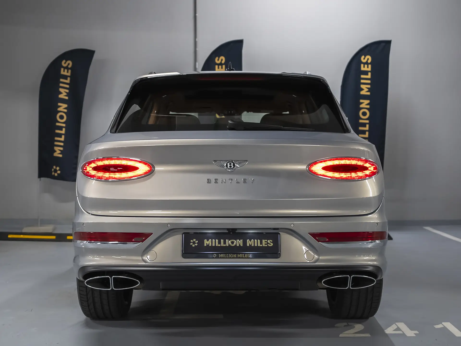 Bentley Bentayga, I Рестайлинг, 2022 купить в салоне Million Miles