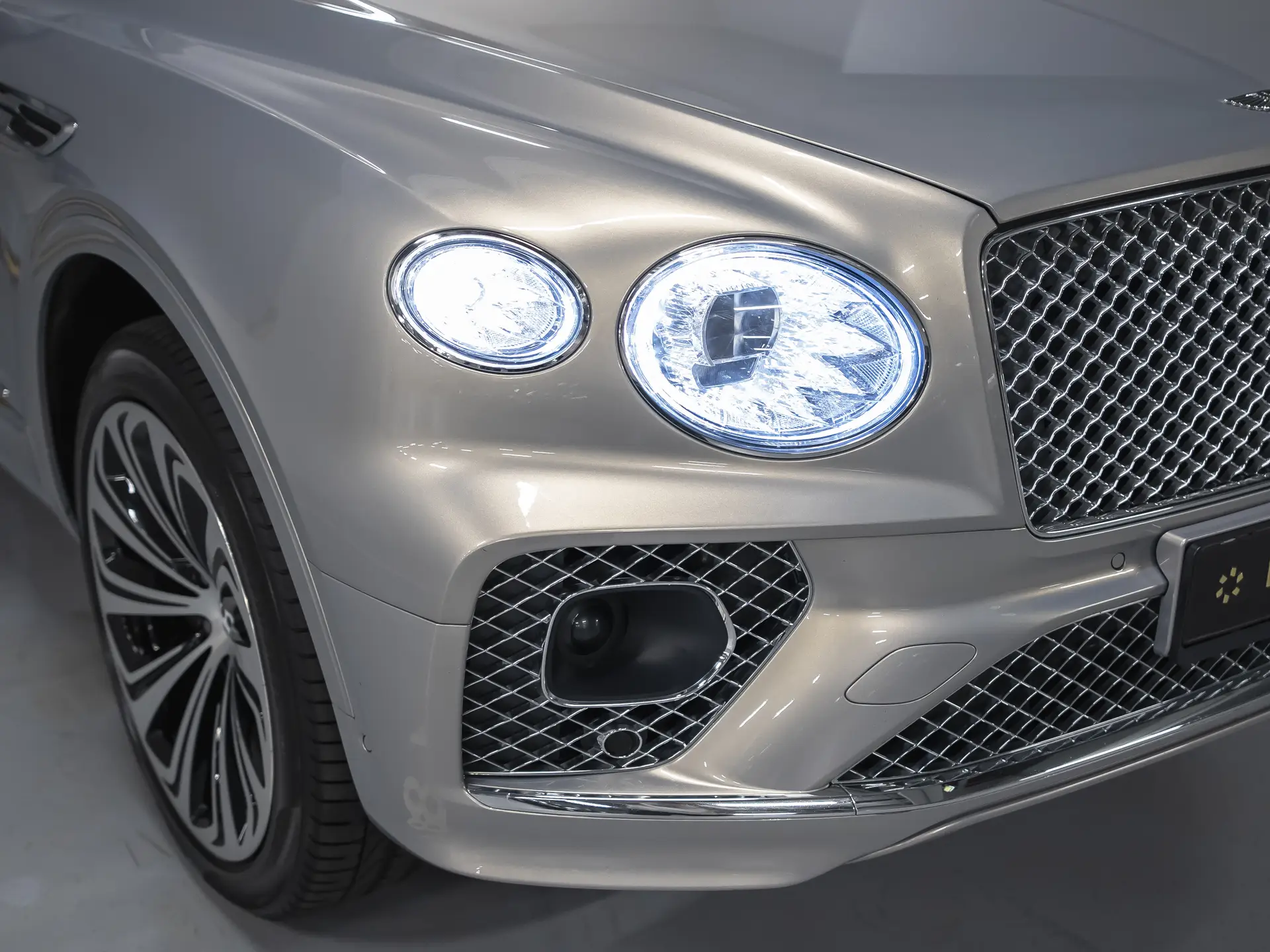 Bentley Bentayga, I Рестайлинг, 2022 купить в салоне Million Miles