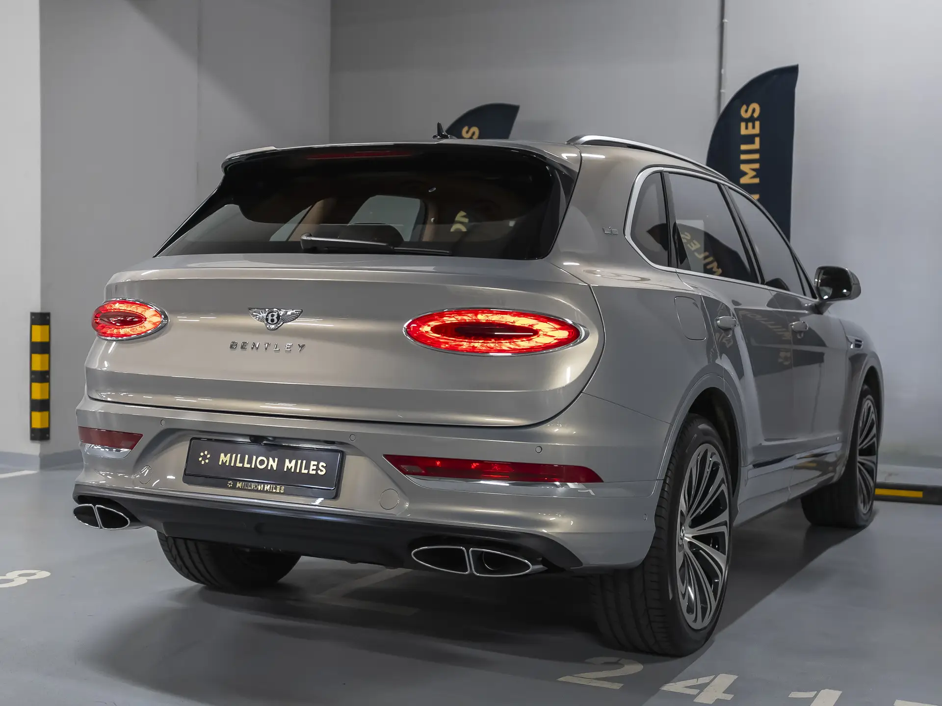 Bentley Bentayga, I Рестайлинг, 2022 купить в салоне Million Miles