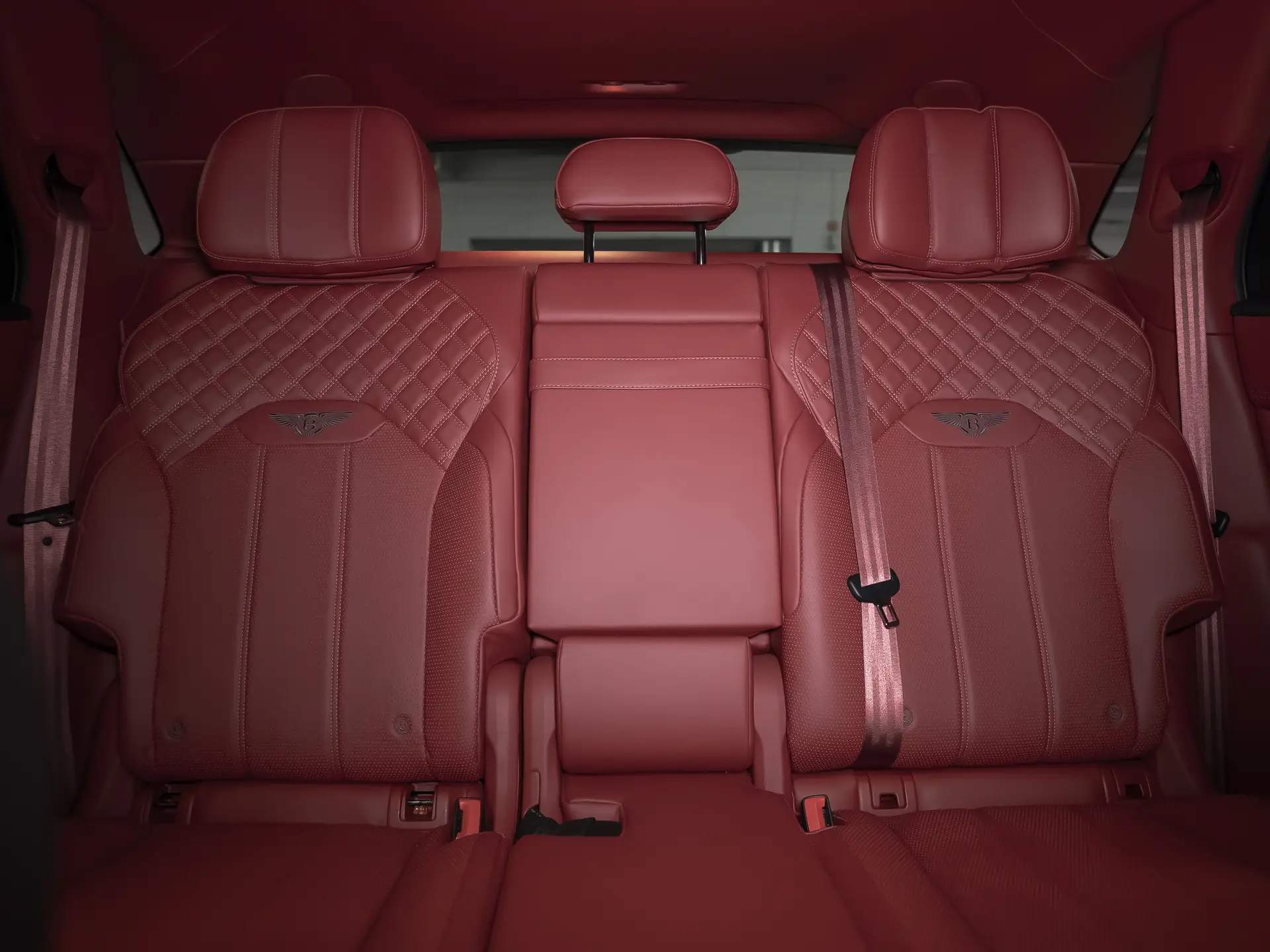 Bentley Bentayga, I Рестайлинг, 2020 купить в салоне Million Miles