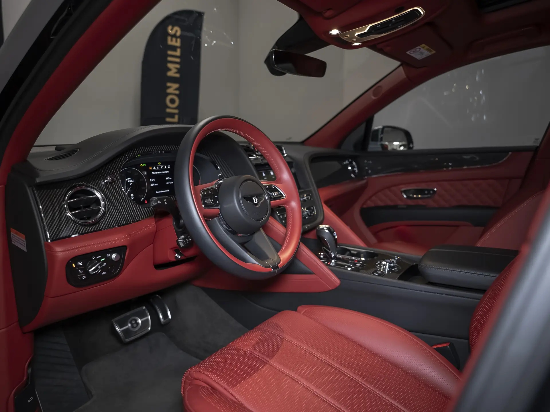 Bentley Bentayga, I Рестайлинг, 2020 купить в салоне Million Miles