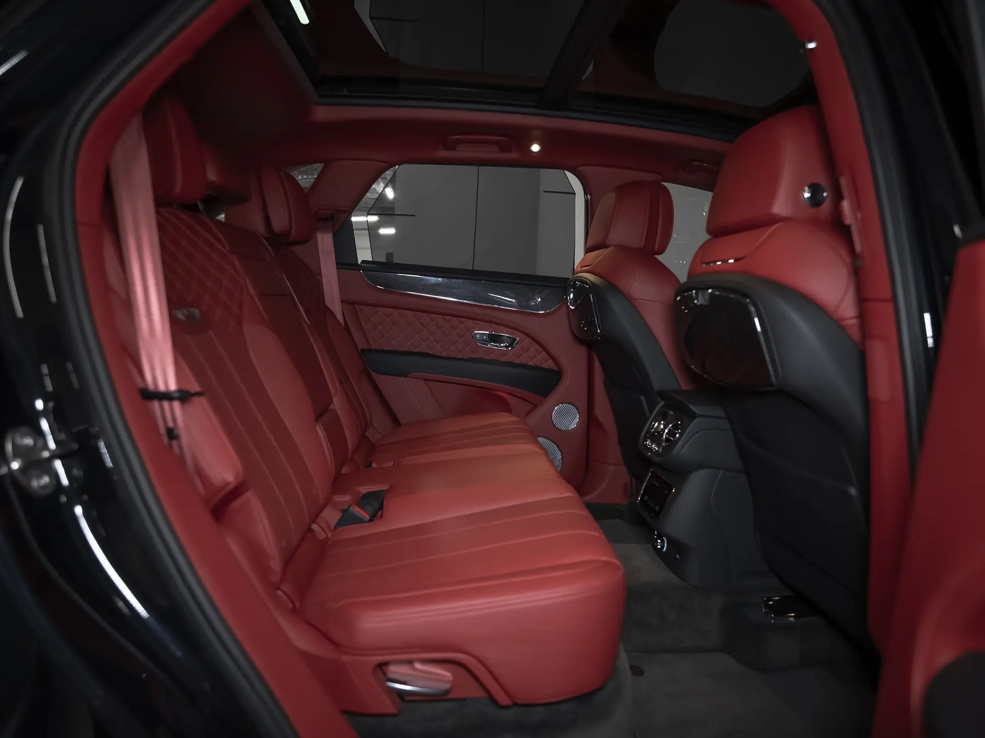 Bentley Bentayga, I Рестайлинг, 2020 купить в салоне Million Miles