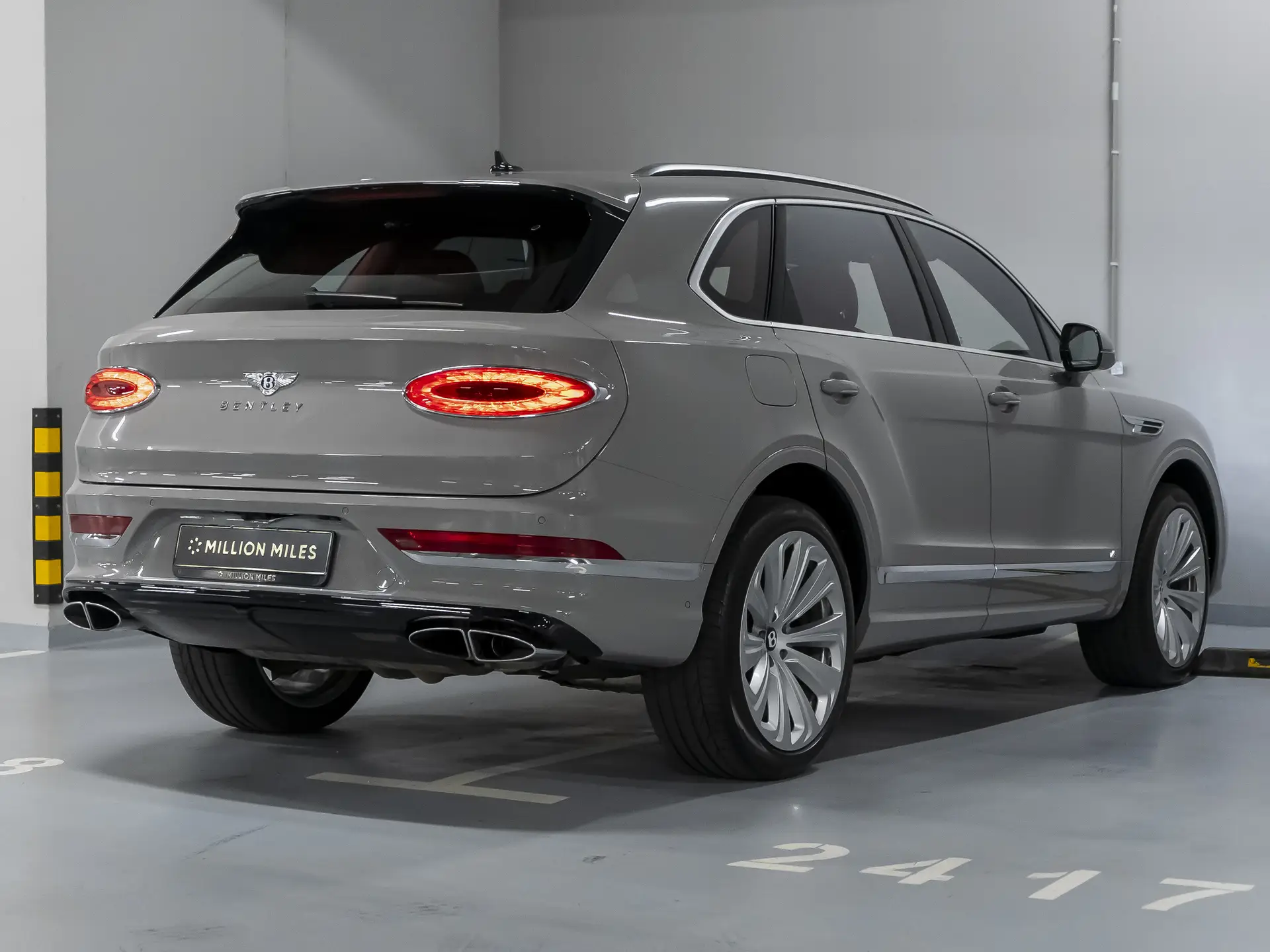 Bentley Bentayga, I Рестайлинг, 2020 купить в салоне Million Miles