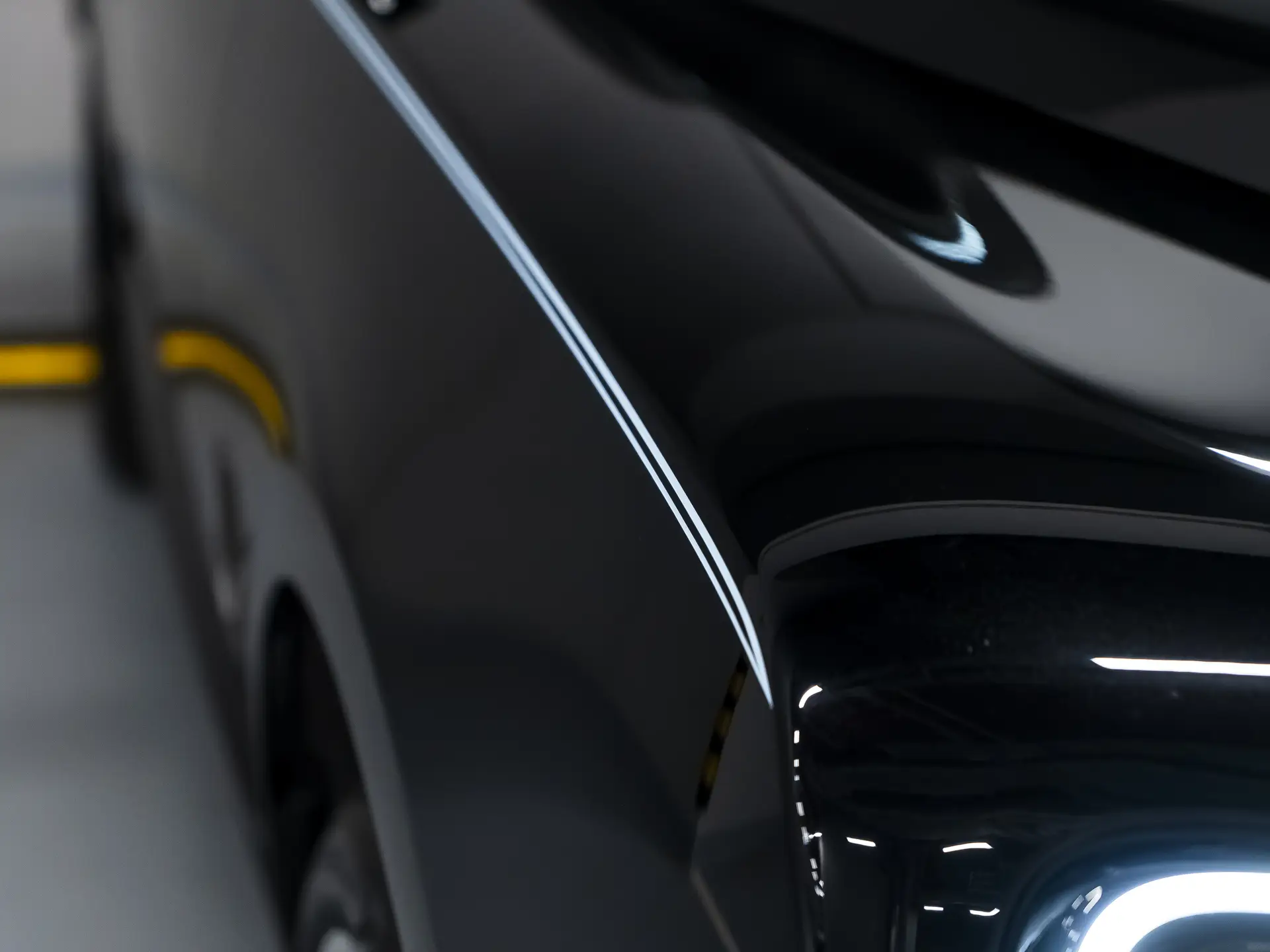 Rolls-Royce Cullinan Black Badge, I Рестайлинг, 2025 купить в салоне Million Miles