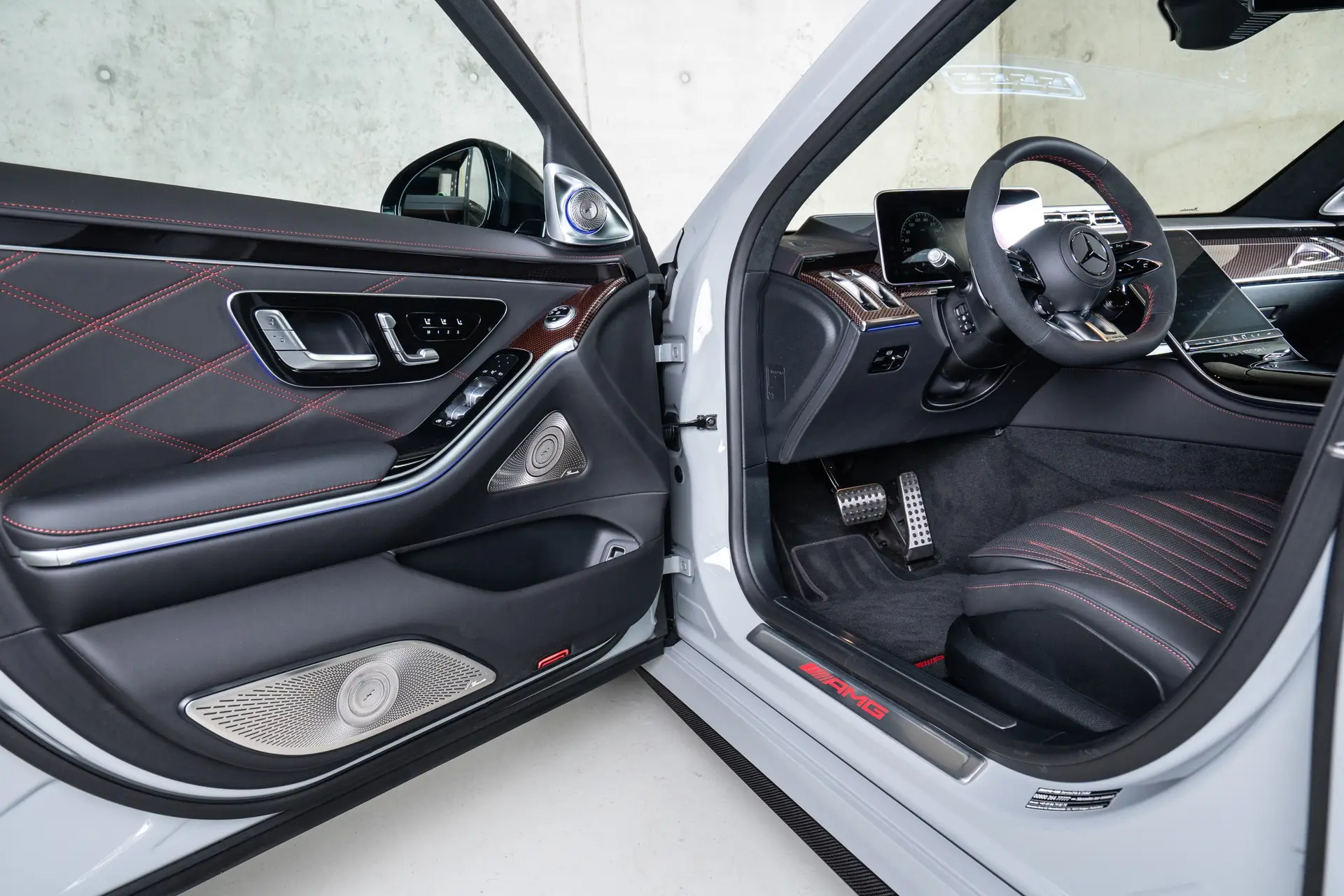 Mercedes-Benz S-Класс AMG 63 AMG Long, IV (W223), 2025 купить в салоне Million Miles