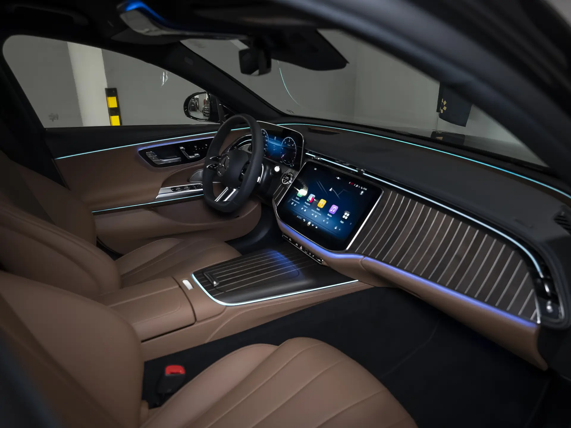 Mercedes-Benz E-Класс, VI (W214, S214), 2025 купить в салоне Million Miles