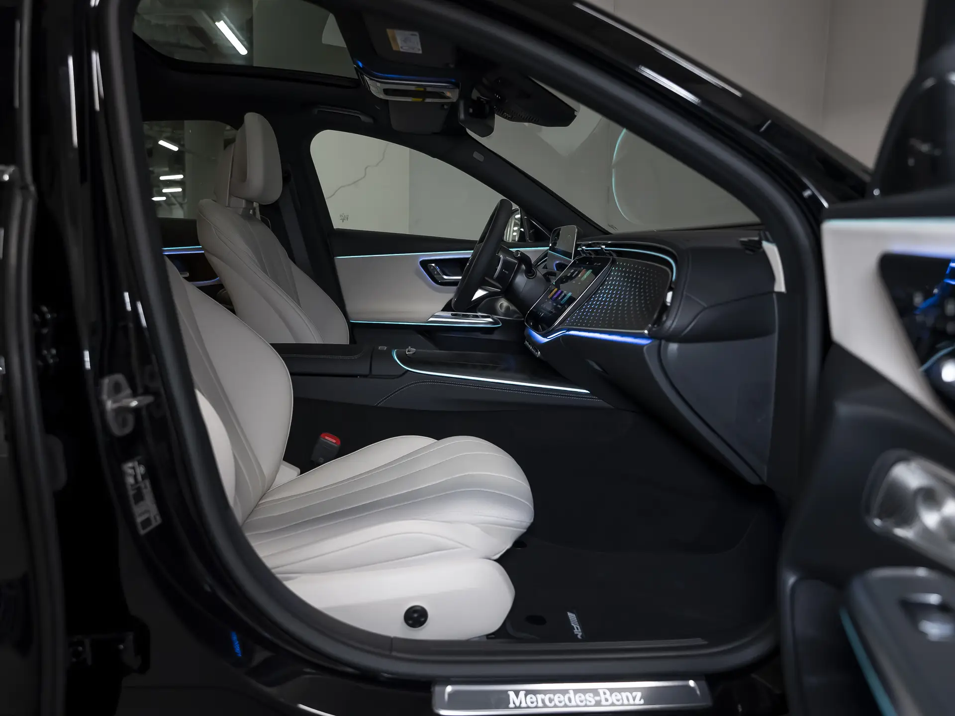 Mercedes-Benz E-Класс 220, VI (W214, S214), 2025 купить в салоне Million Miles