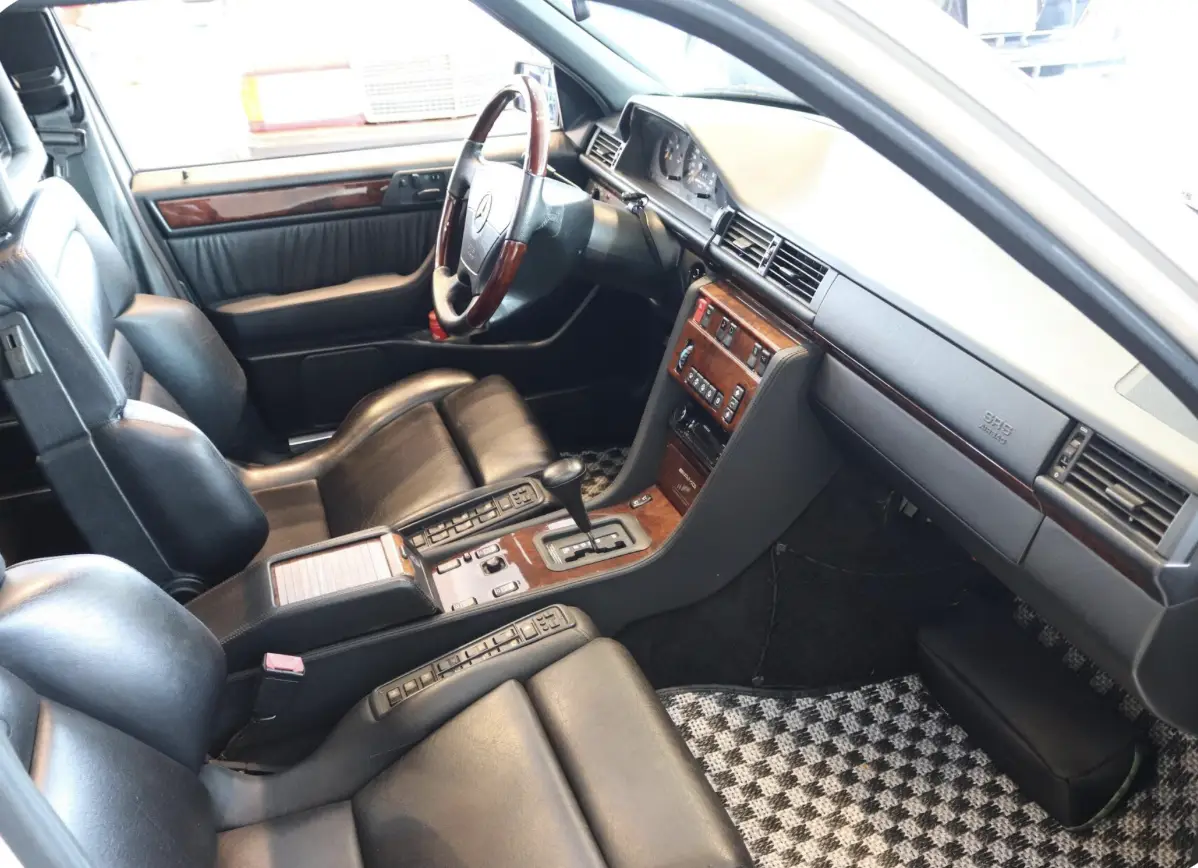 Mercedes-Benz E-Класс AMG, I (W124), 1994 купить в салоне Million Miles