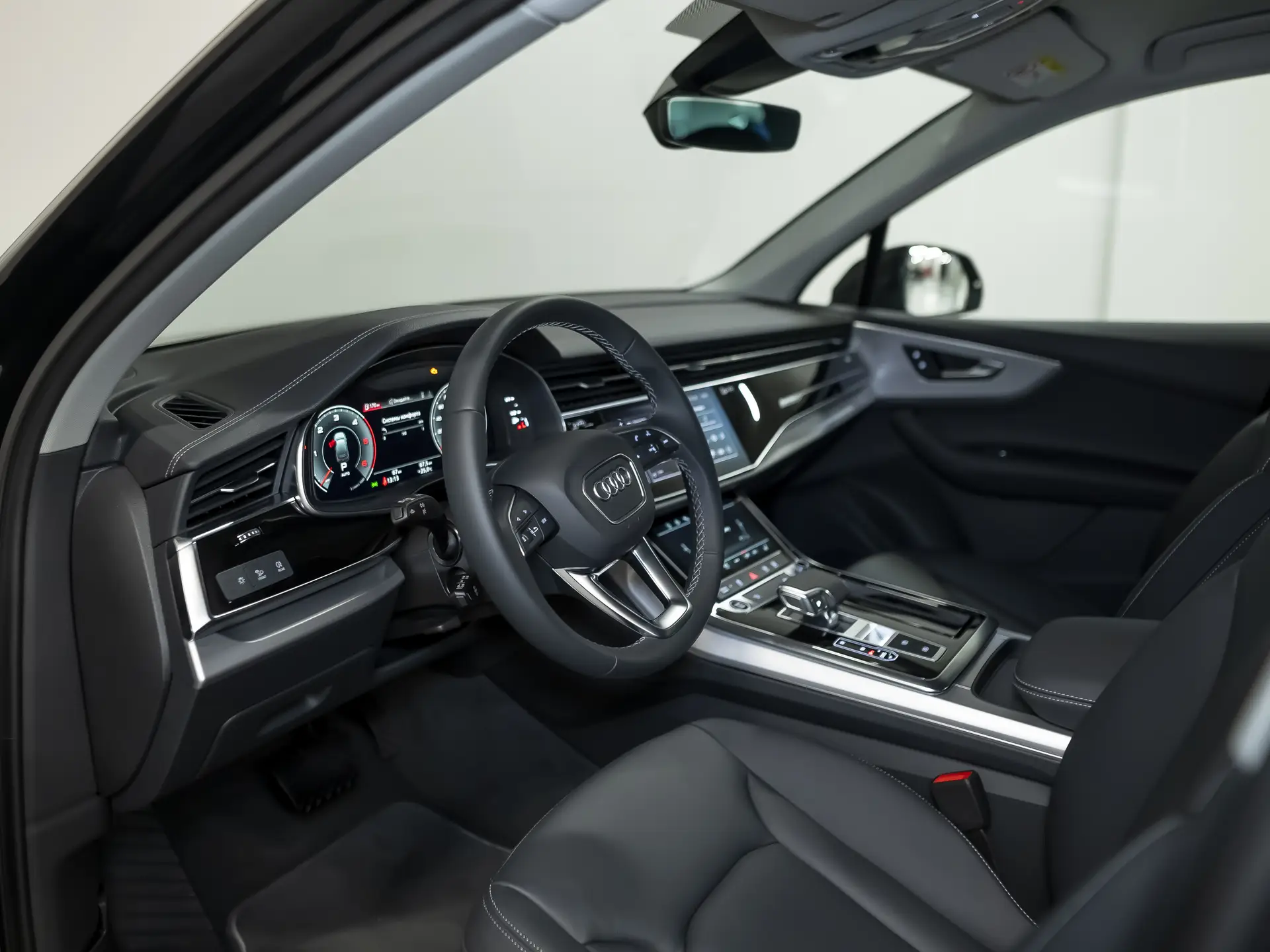 Audi Q7, II (4M) Рестайлинг 2, 2025 купить в салоне Million Miles