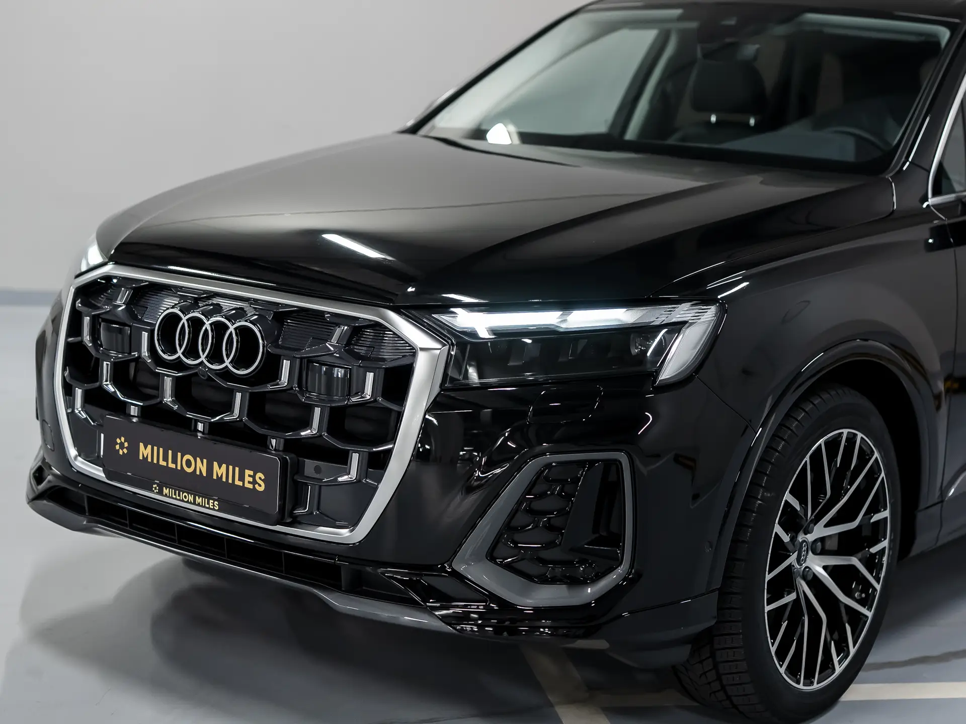 Audi Q7, II (4M) Рестайлинг 2, 2025 купить в салоне Million Miles