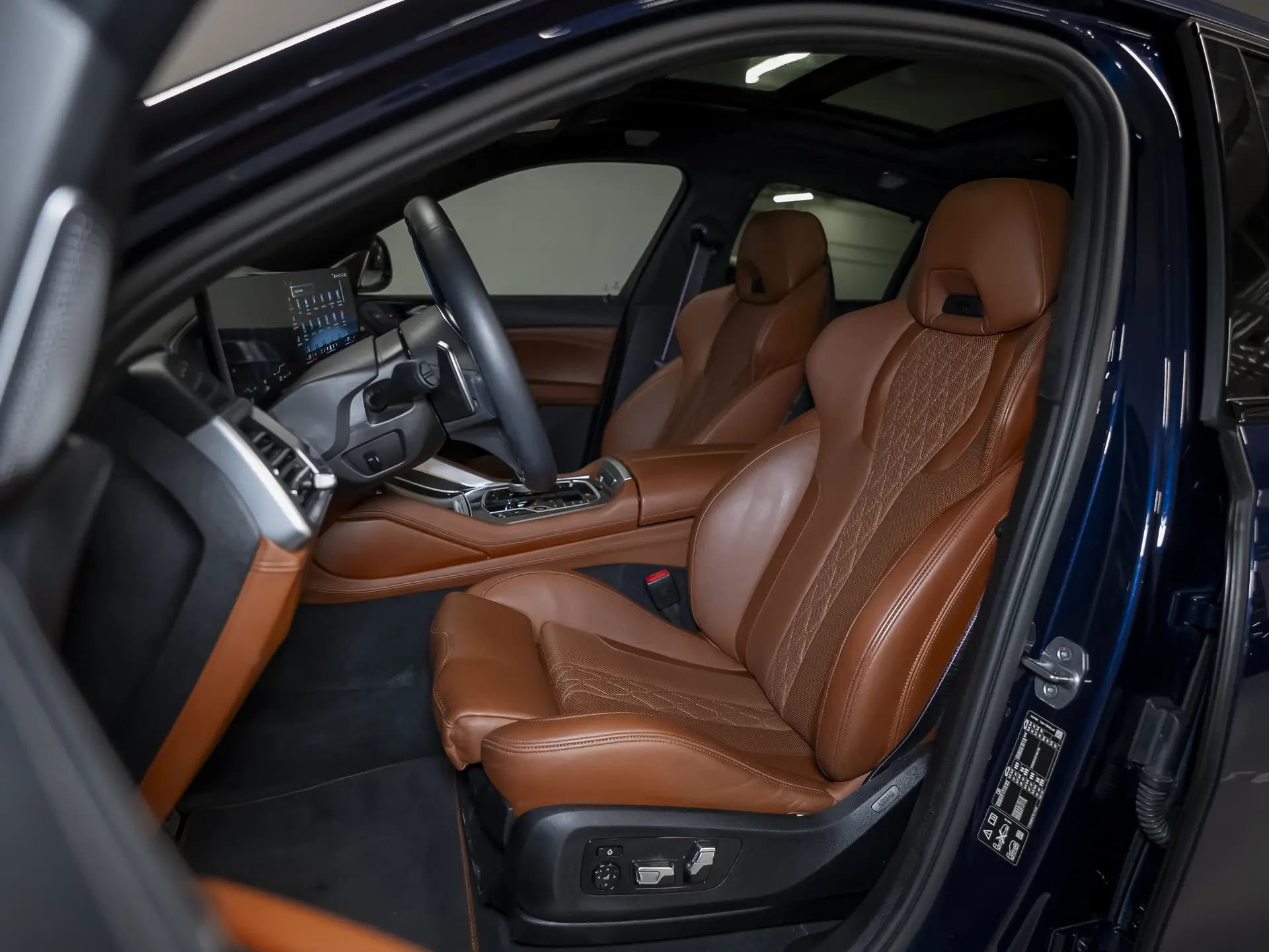 BMW X6, III (G06) Рестайлинг, 2023 купить в салоне Million Miles