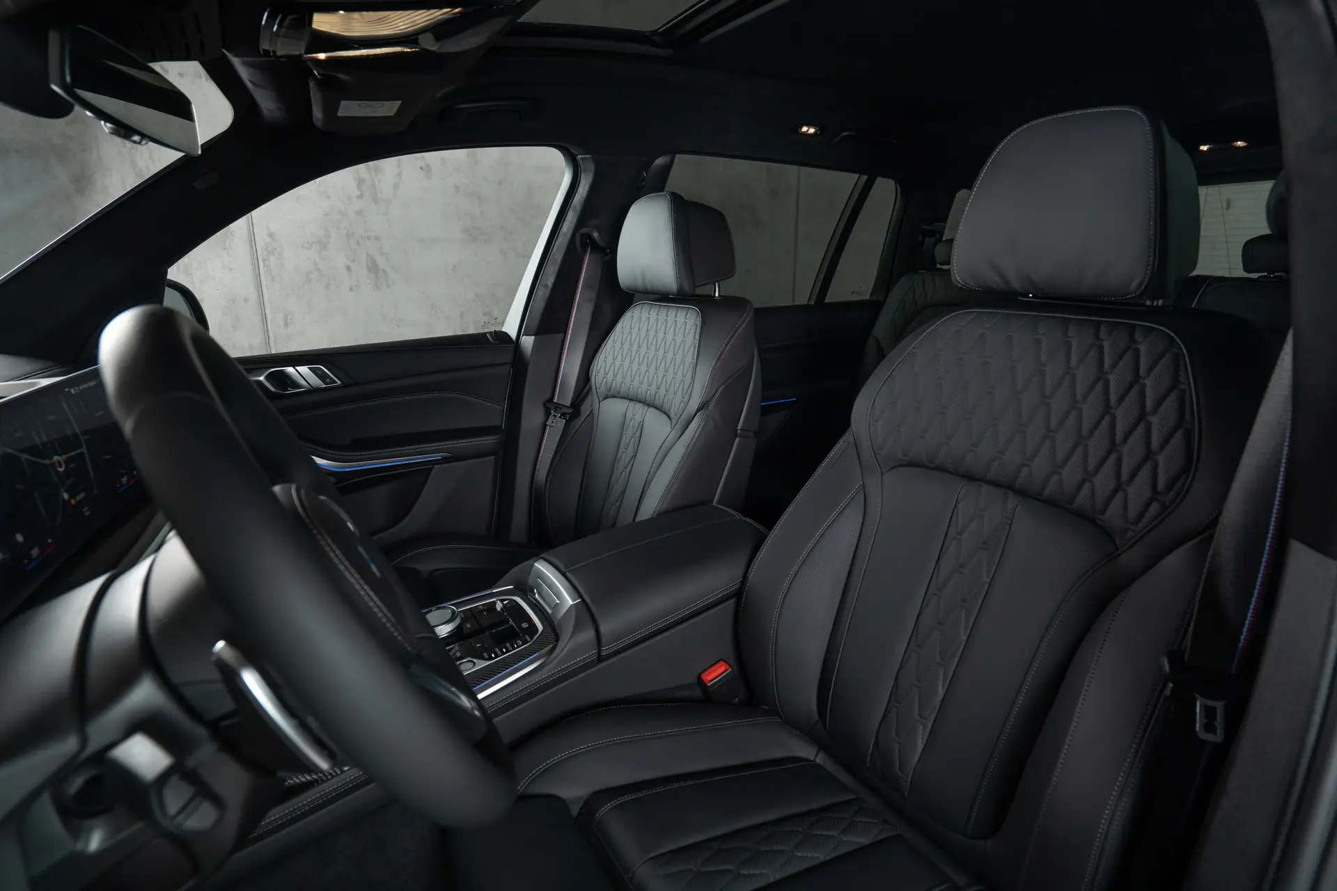 BMW X7 40d, I (G07) Рестайлинг, 2025 купить в салоне Million Miles