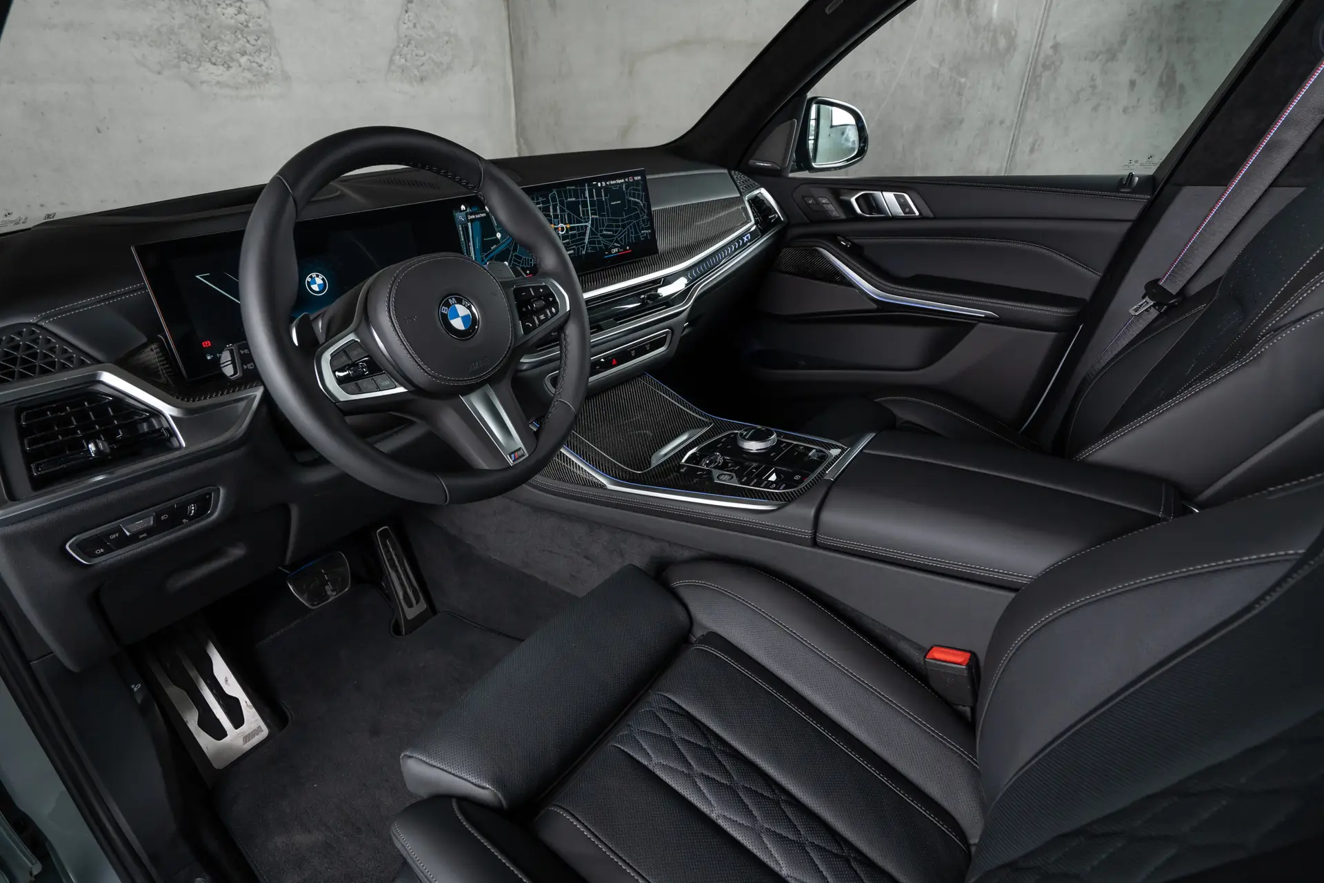 BMW X7 40d, I (G07) Рестайлинг, 2025 купить в салоне Million Miles