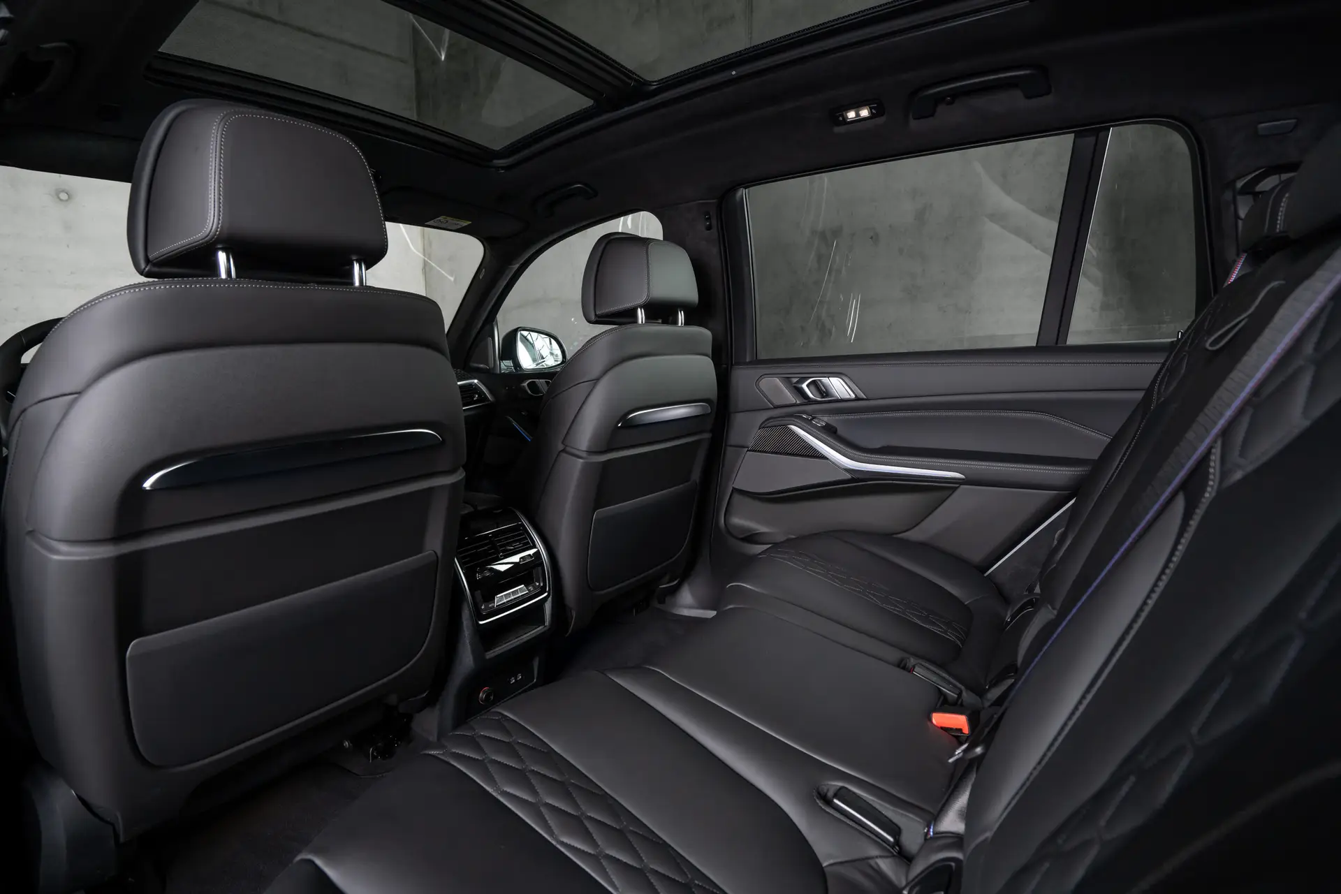 BMW X7 40d, I (G07) Рестайлинг, 2025 купить в салоне Million Miles