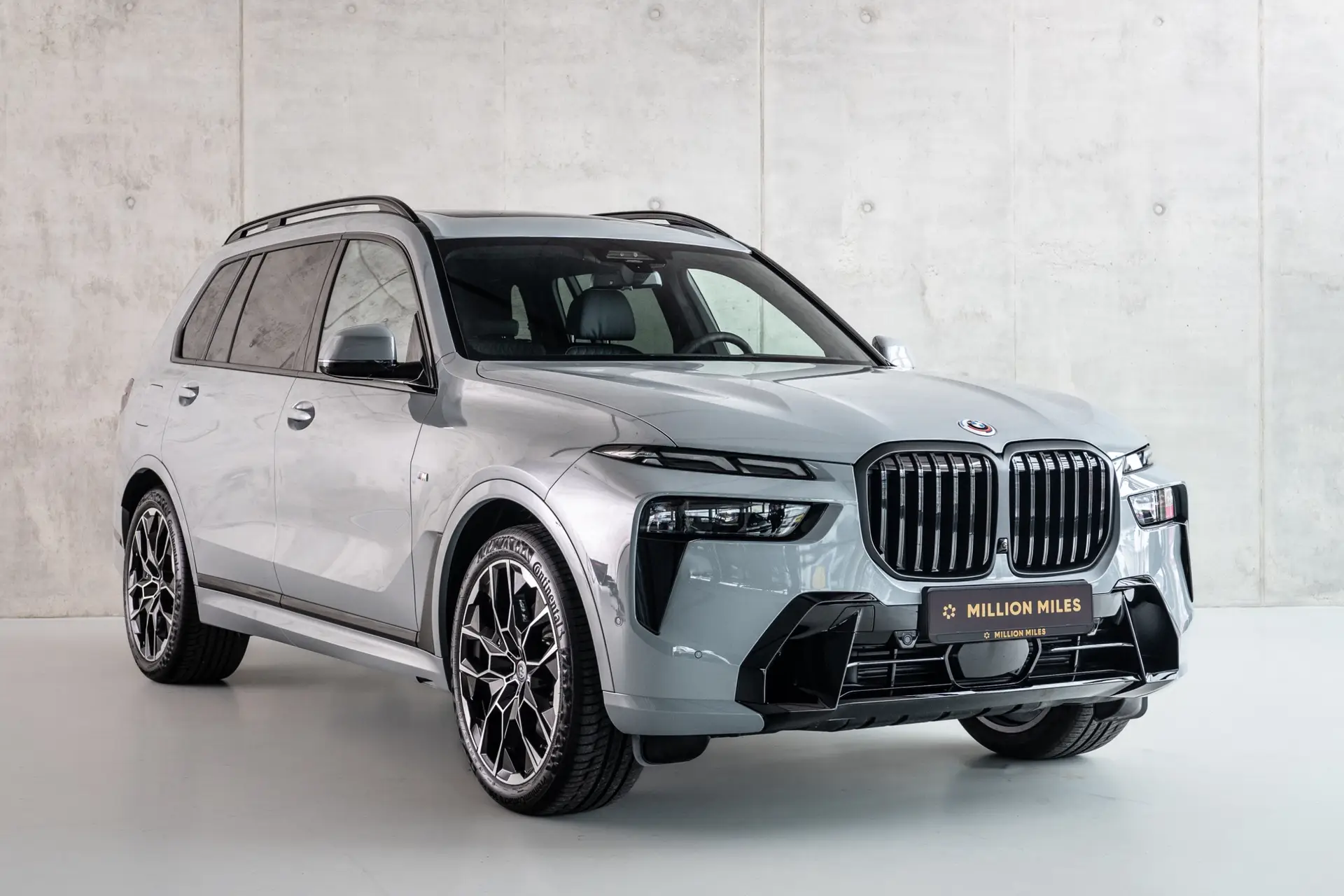BMW X7 40d, I (G07) Рестайлинг, 2025 купить в салоне Million Miles