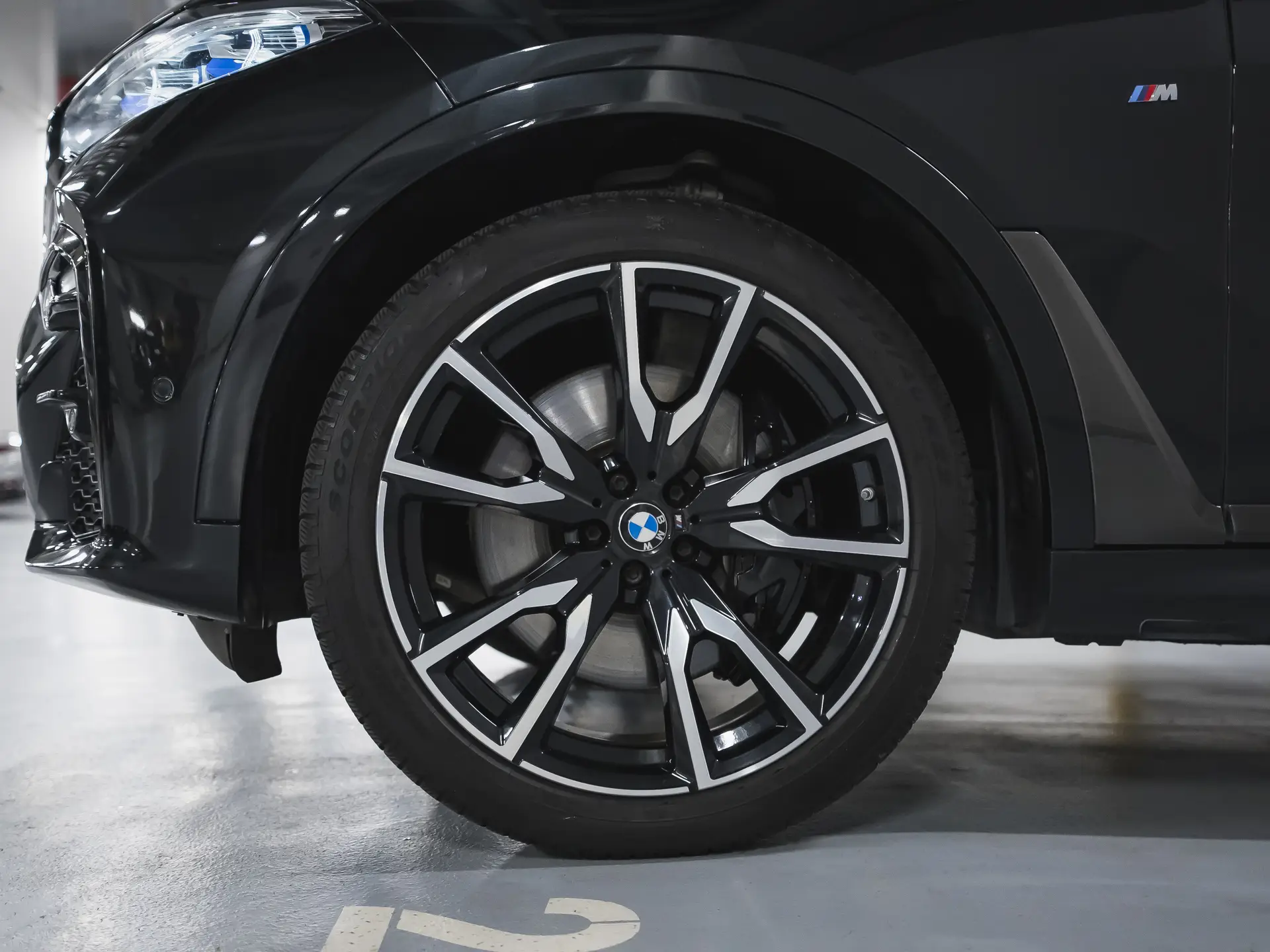 BMW X7 40d, I (G07), 2021 купить в салоне Million Miles