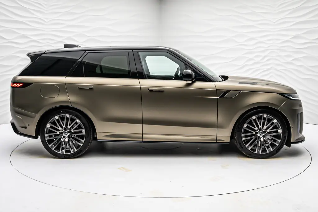 Land Rover Range Rover Sport, III, 2025 купить в салоне Million Miles