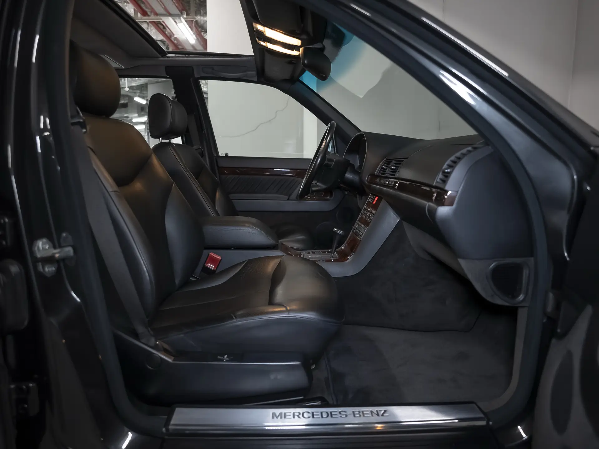 Mercedes-Benz S-Класс, III (W140), 1992 купить в салоне Million Miles