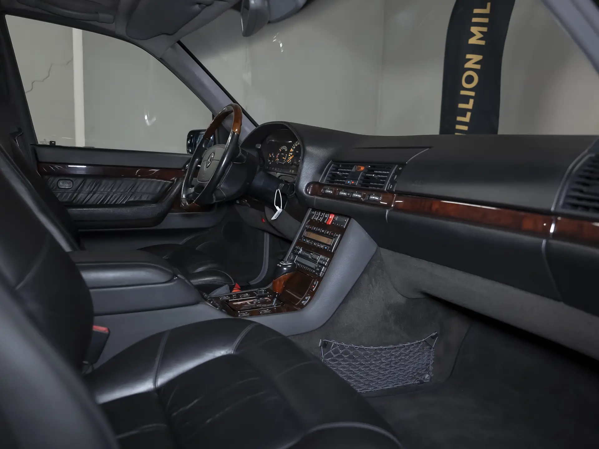 Mercedes-Benz S-Класс, III (W140) Рестайлинг, 1998 купить в салоне Million Miles