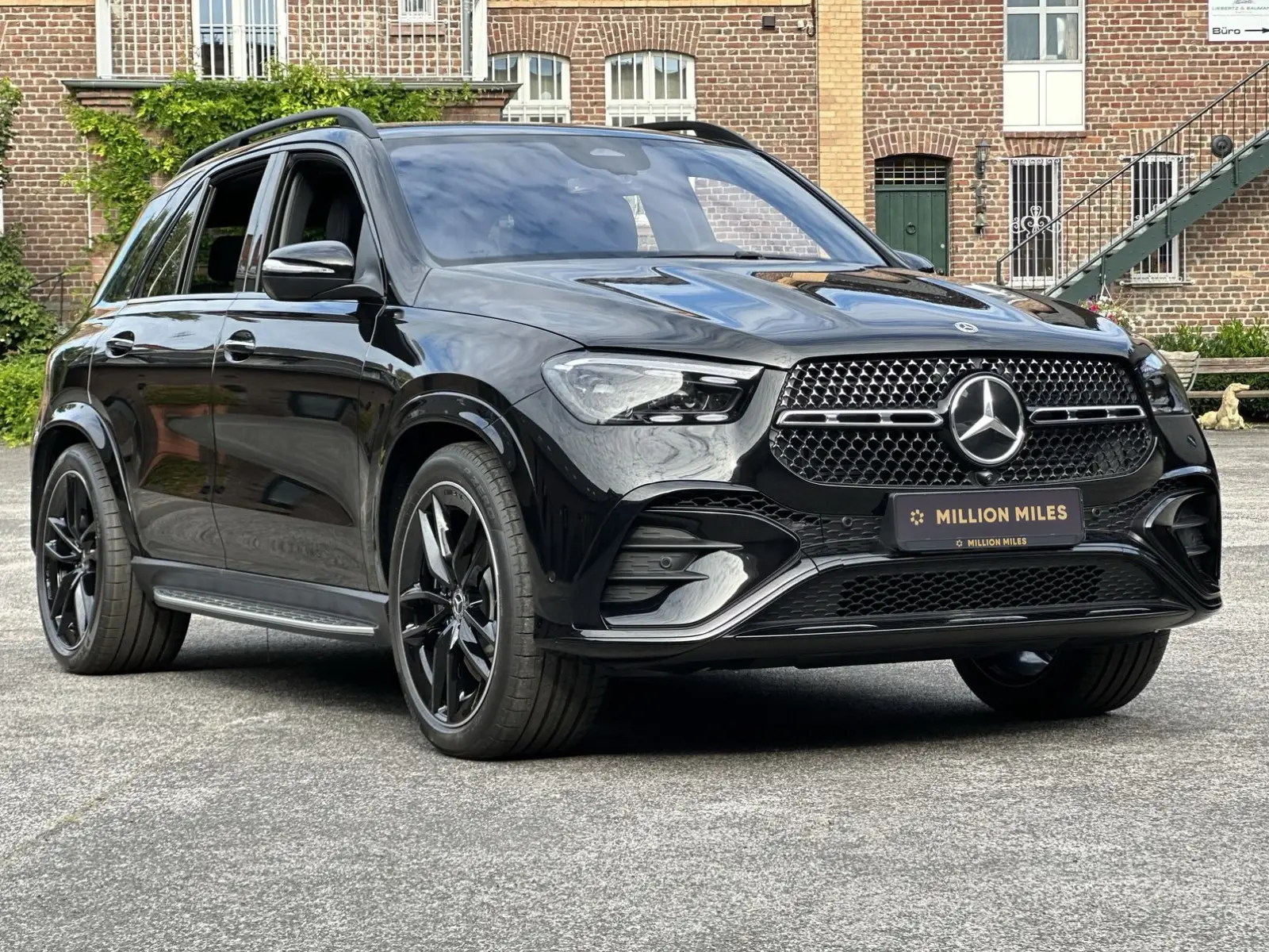 Mercedes-Benz GLE-Класс 450, II (V167) Рестайлинг, 2025 купить в салоне Million Miles