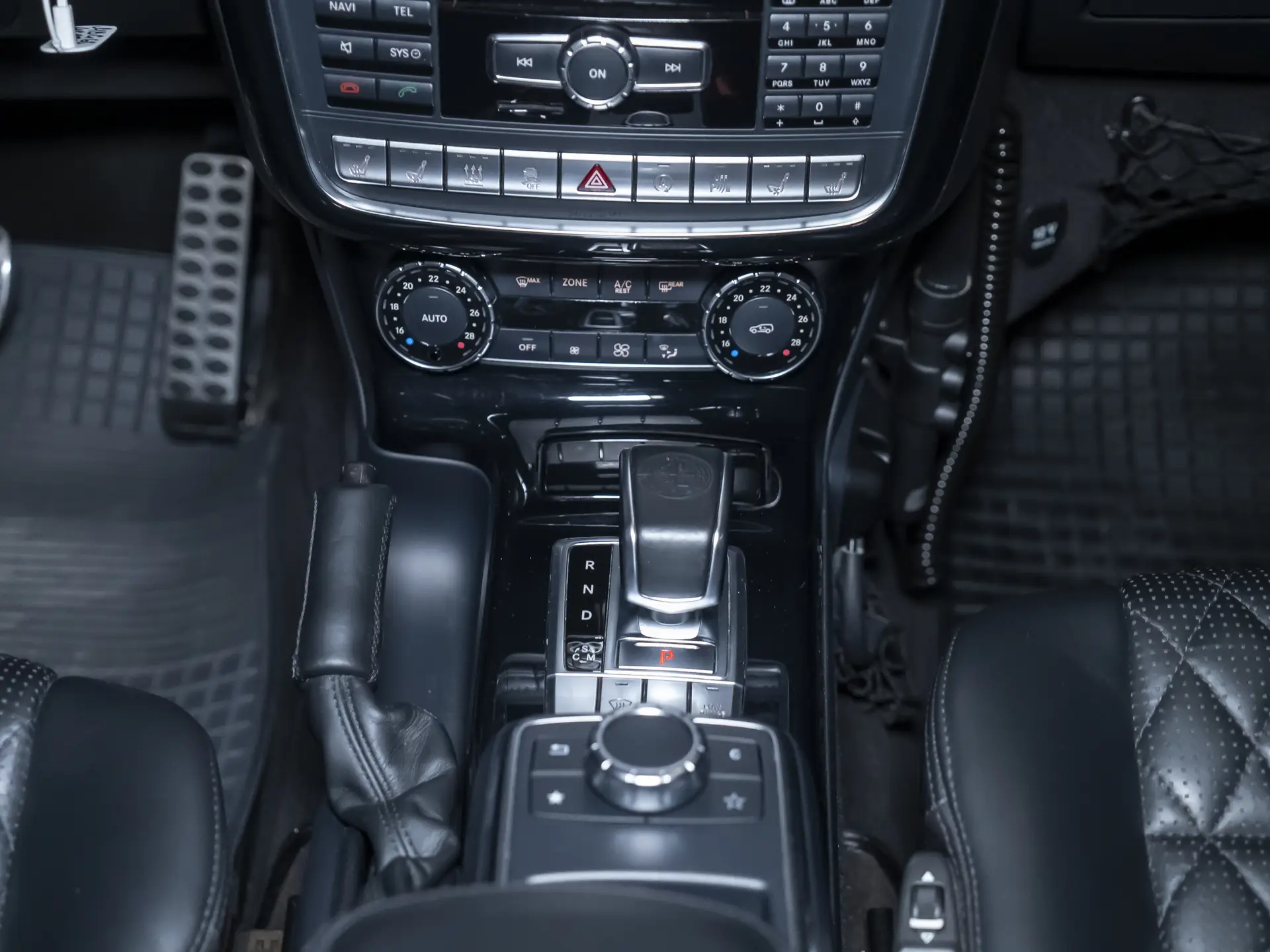 Mercedes-Benz G-Класс AMG 63 AMG, I (W463) Рестайлинг 3, 2015 купить в салоне Million Miles