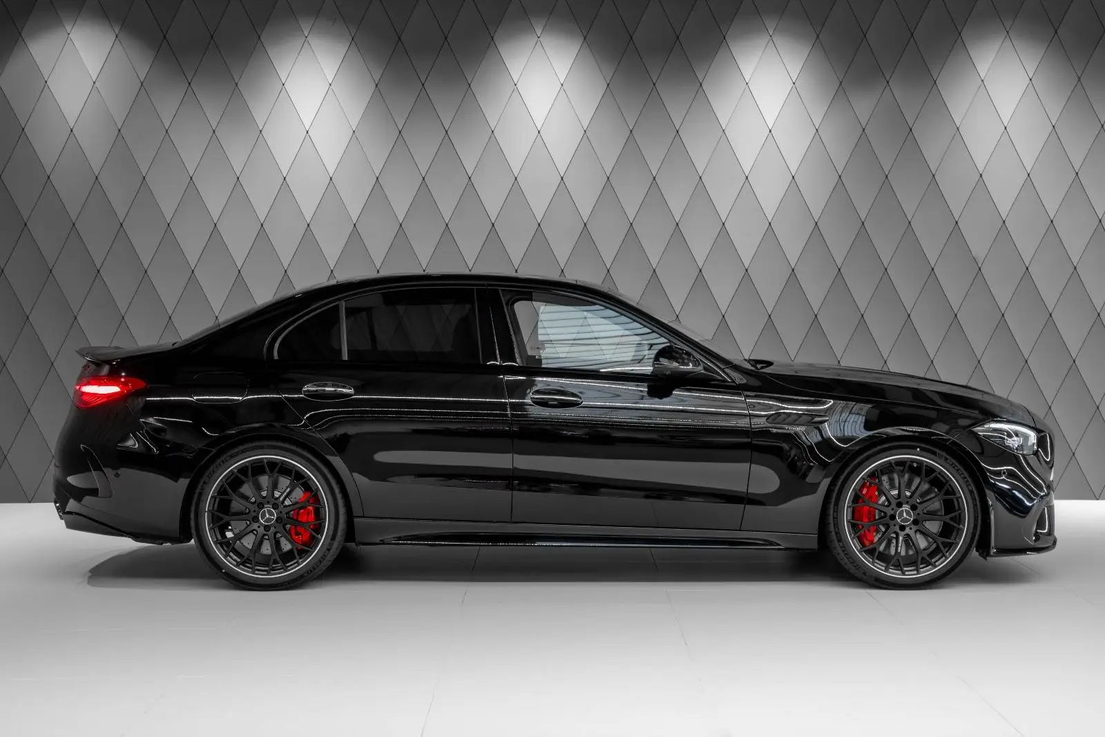 Mercedes-Benz C-Класс AMG 63 AMG S, V (W206), 2025 купить в салоне Million Miles