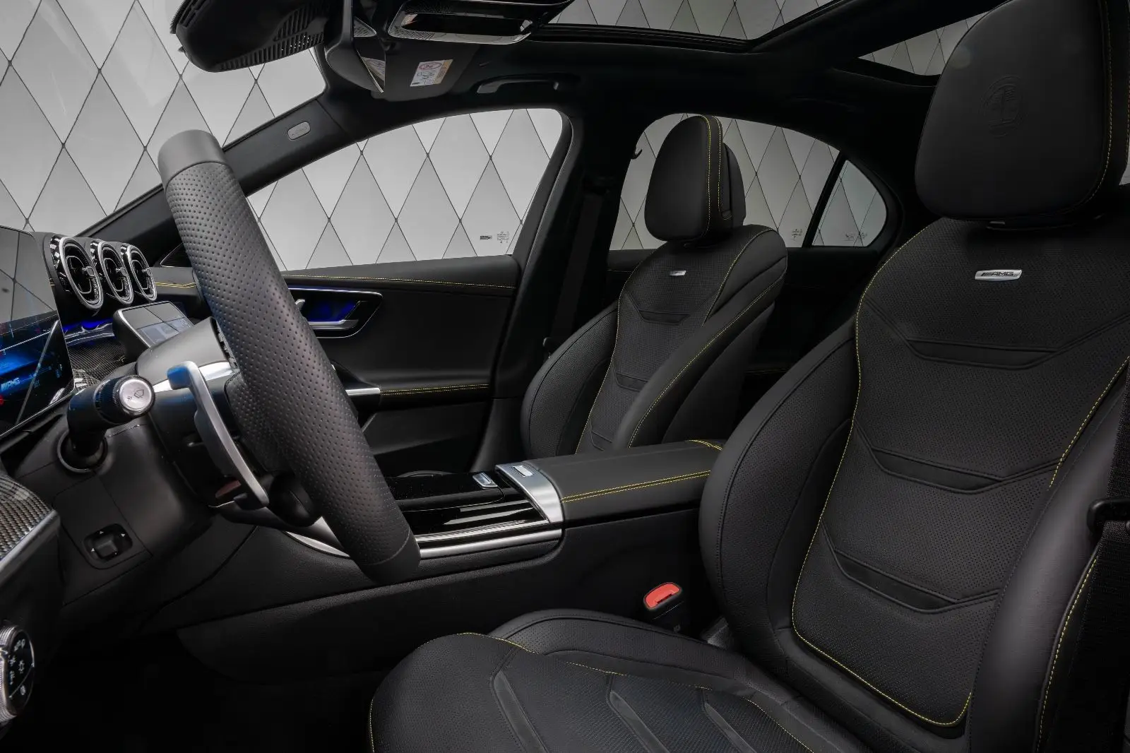 Mercedes-Benz C-Класс AMG 63 AMG S, V (W206), 2025 купить в салоне Million Miles