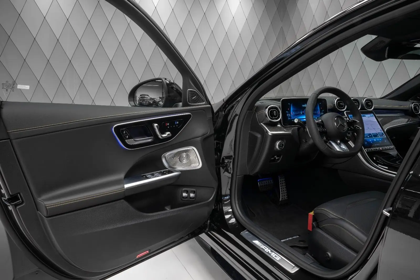 Mercedes-Benz C-Класс AMG 63 AMG S, V (W206), 2025 купить в салоне Million Miles