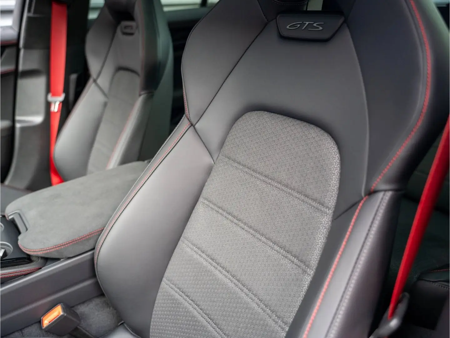 Porsche Panamera, III, 2025 купить в салоне Million Miles