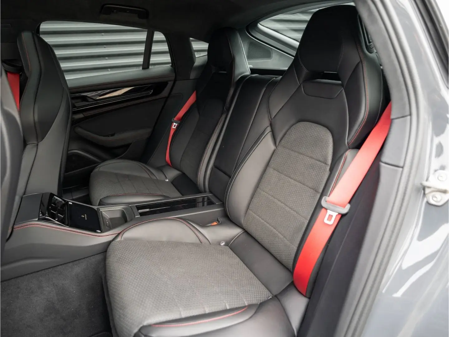 Porsche Panamera, III, 2025 купить в салоне Million Miles