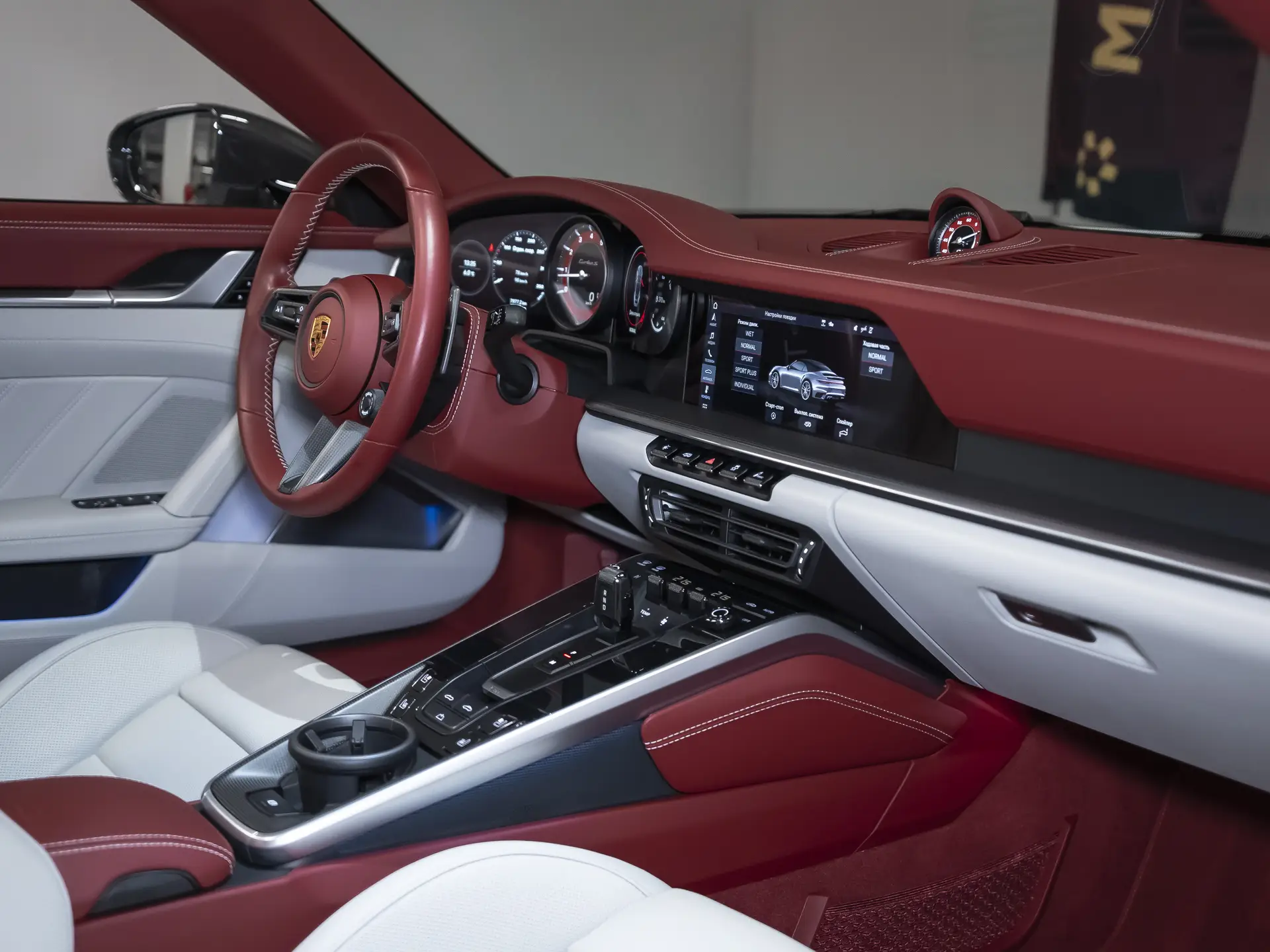 Porsche 911 Turbo S, VIII (992), 2020 купить в салоне Million Miles