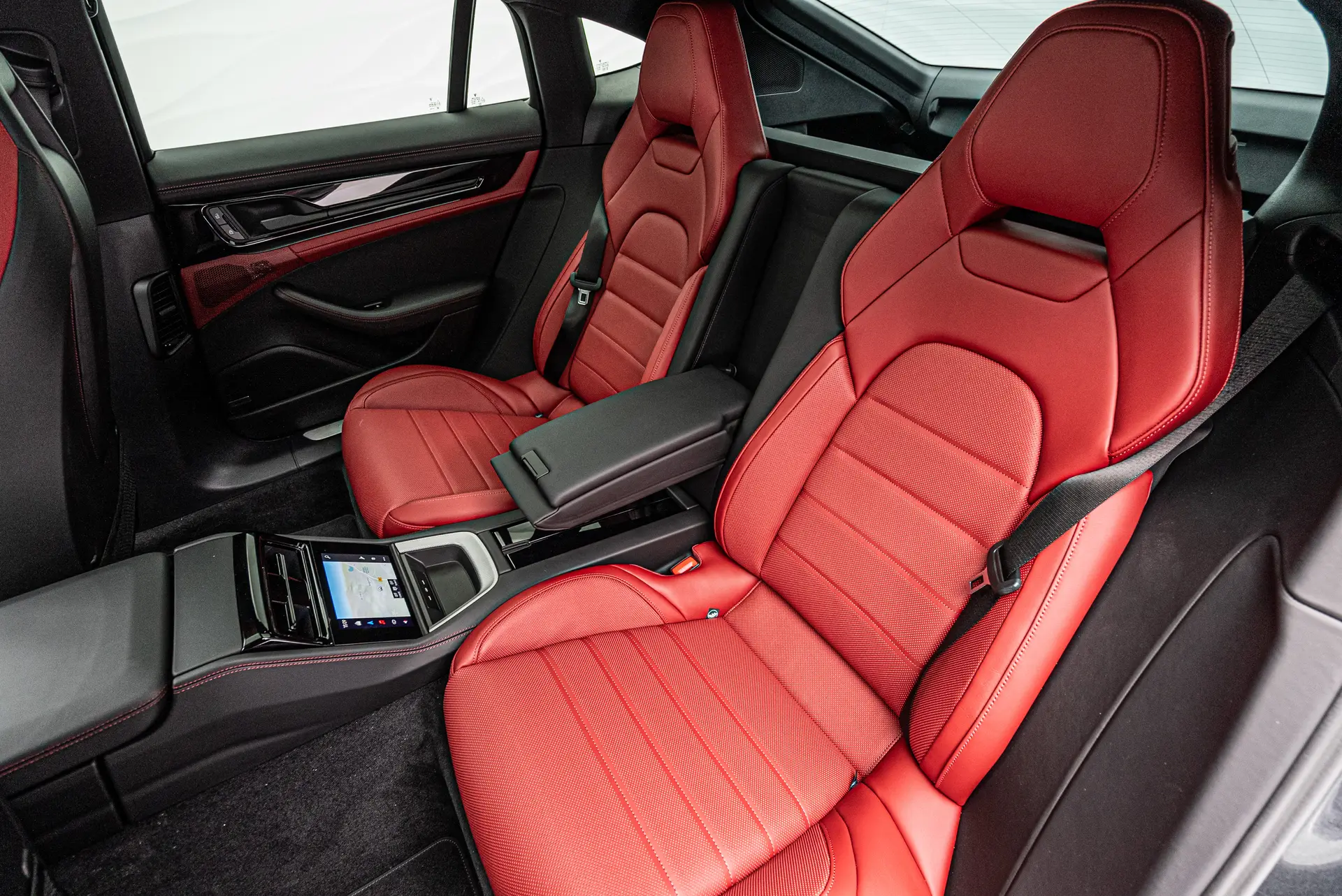 Porsche Panamera, III, 2025 купить в салоне Million Miles