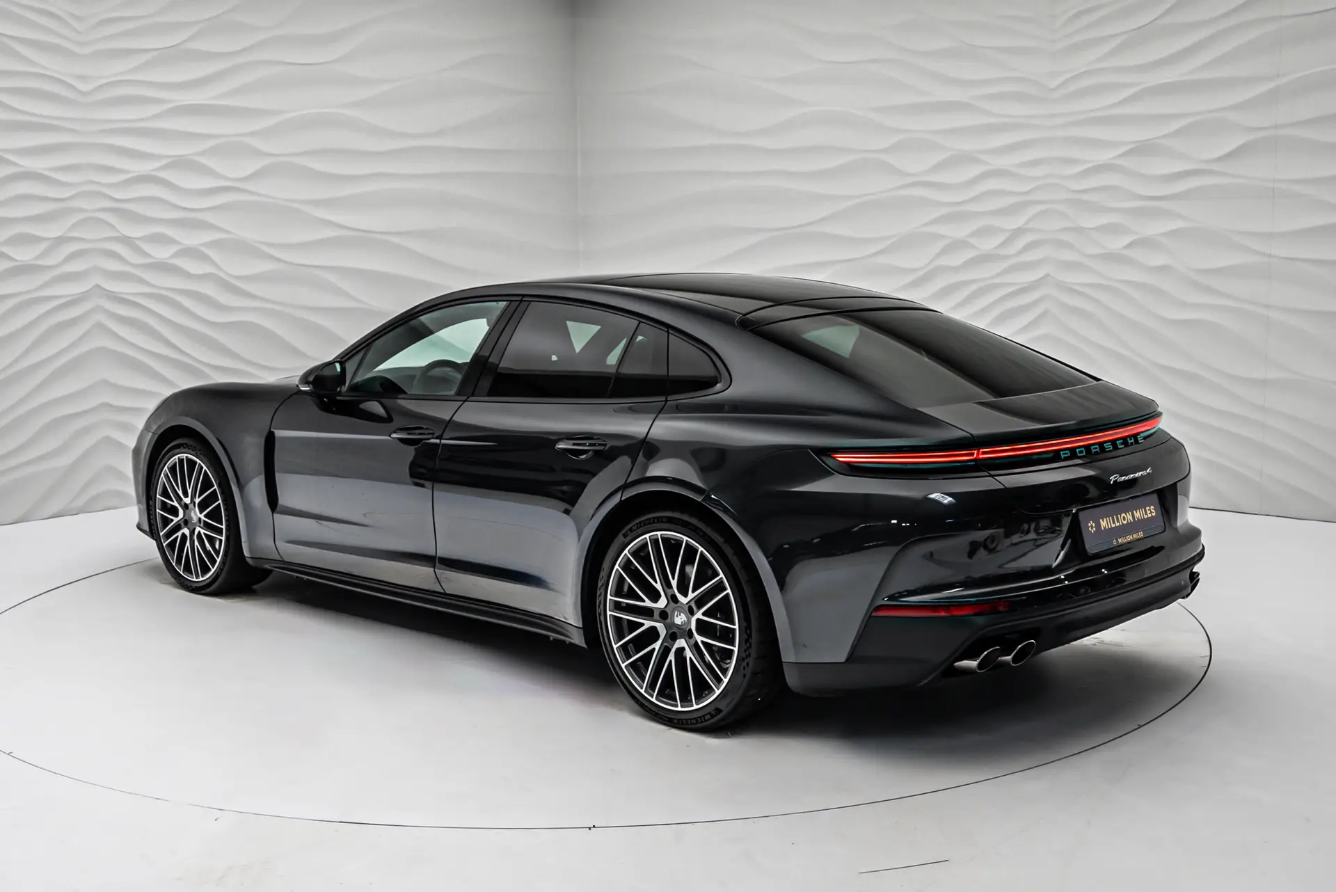 Porsche Panamera, III, 2025 купить в салоне Million Miles