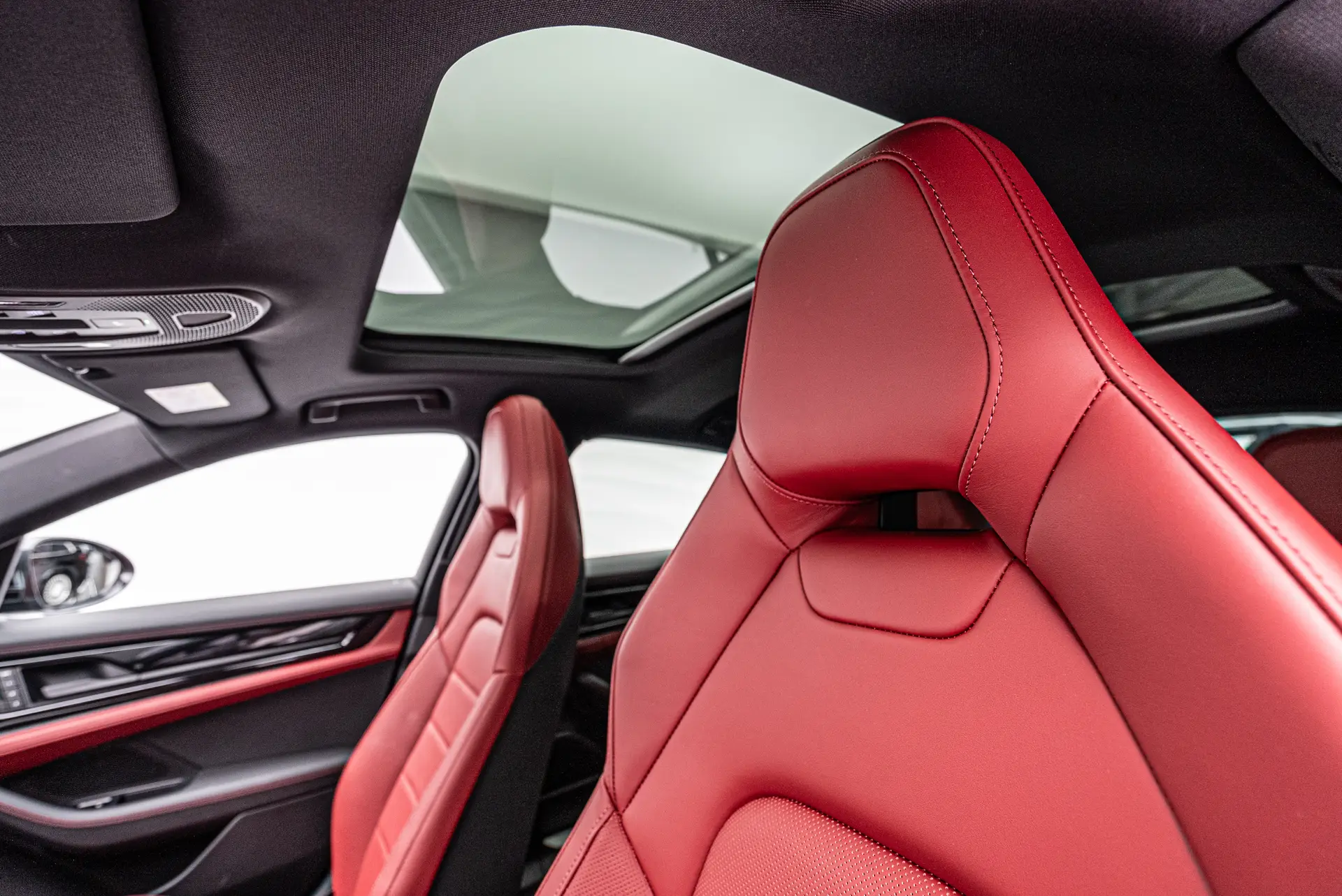 Porsche Panamera, III, 2025 купить в салоне Million Miles