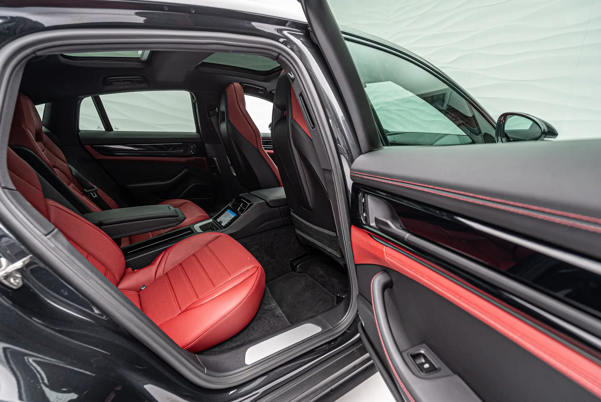 Porsche Panamera, III, 2025 купить в салоне Million Miles