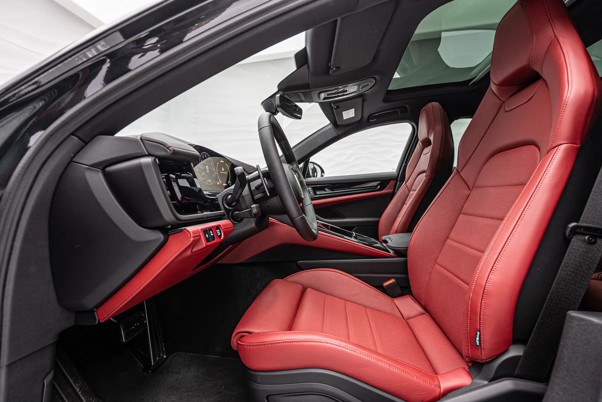 Porsche Panamera, III, 2025 купить в салоне Million Miles