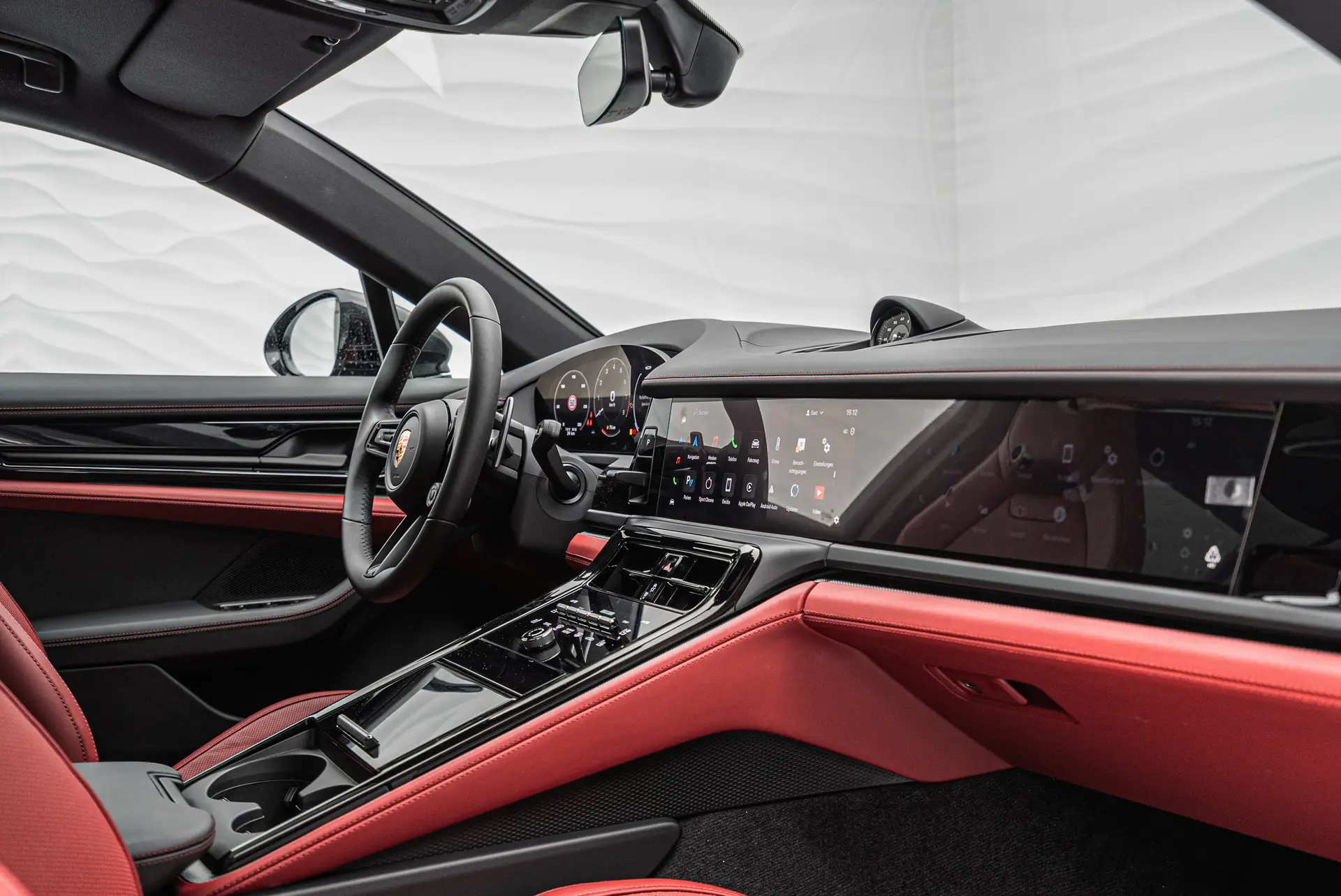 Porsche Panamera, III, 2025 купить в салоне Million Miles