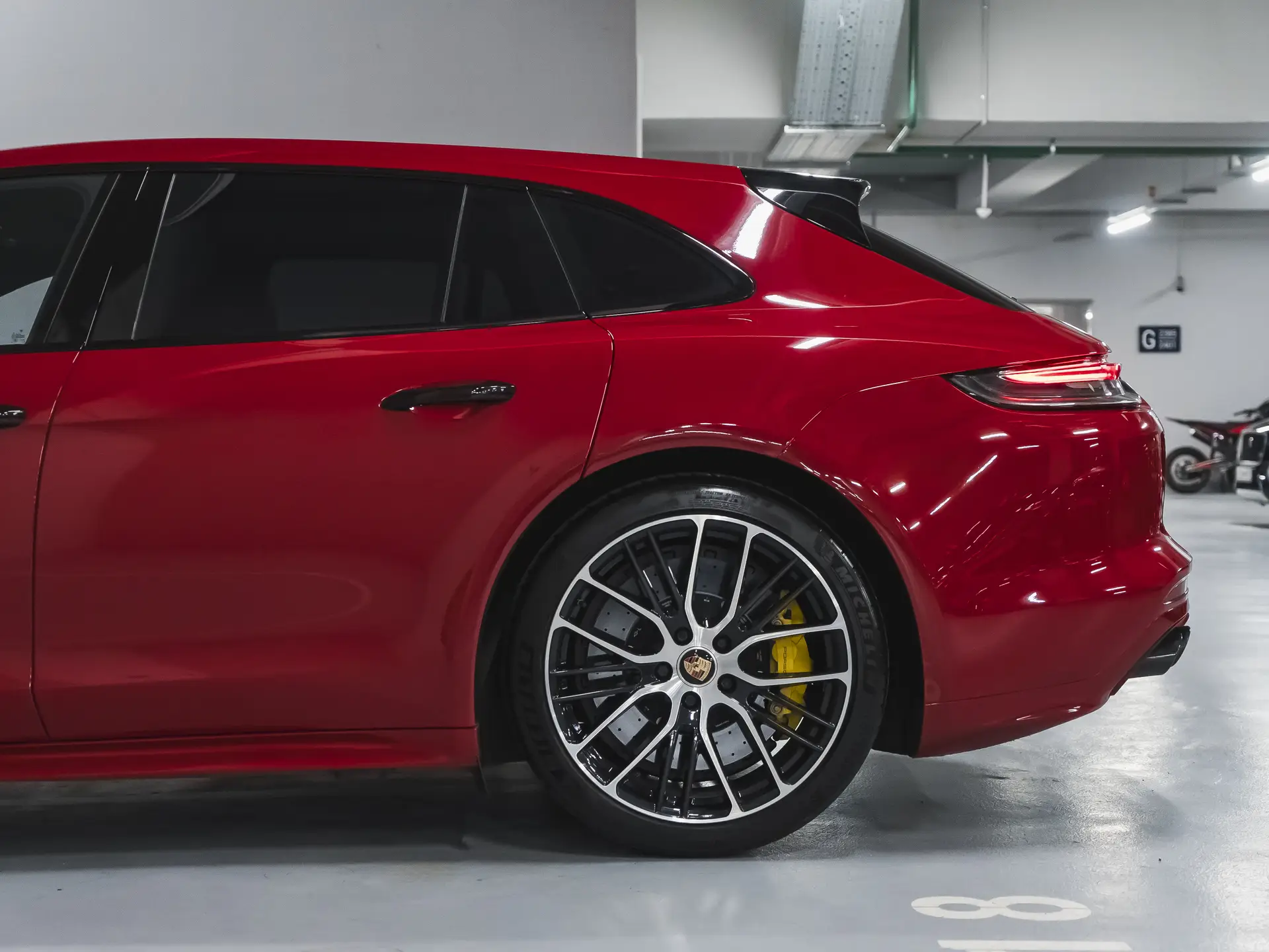 Porsche Panamera GTS Sport Turismo, II Рестайлинг, 2020 купить в салоне Million Miles