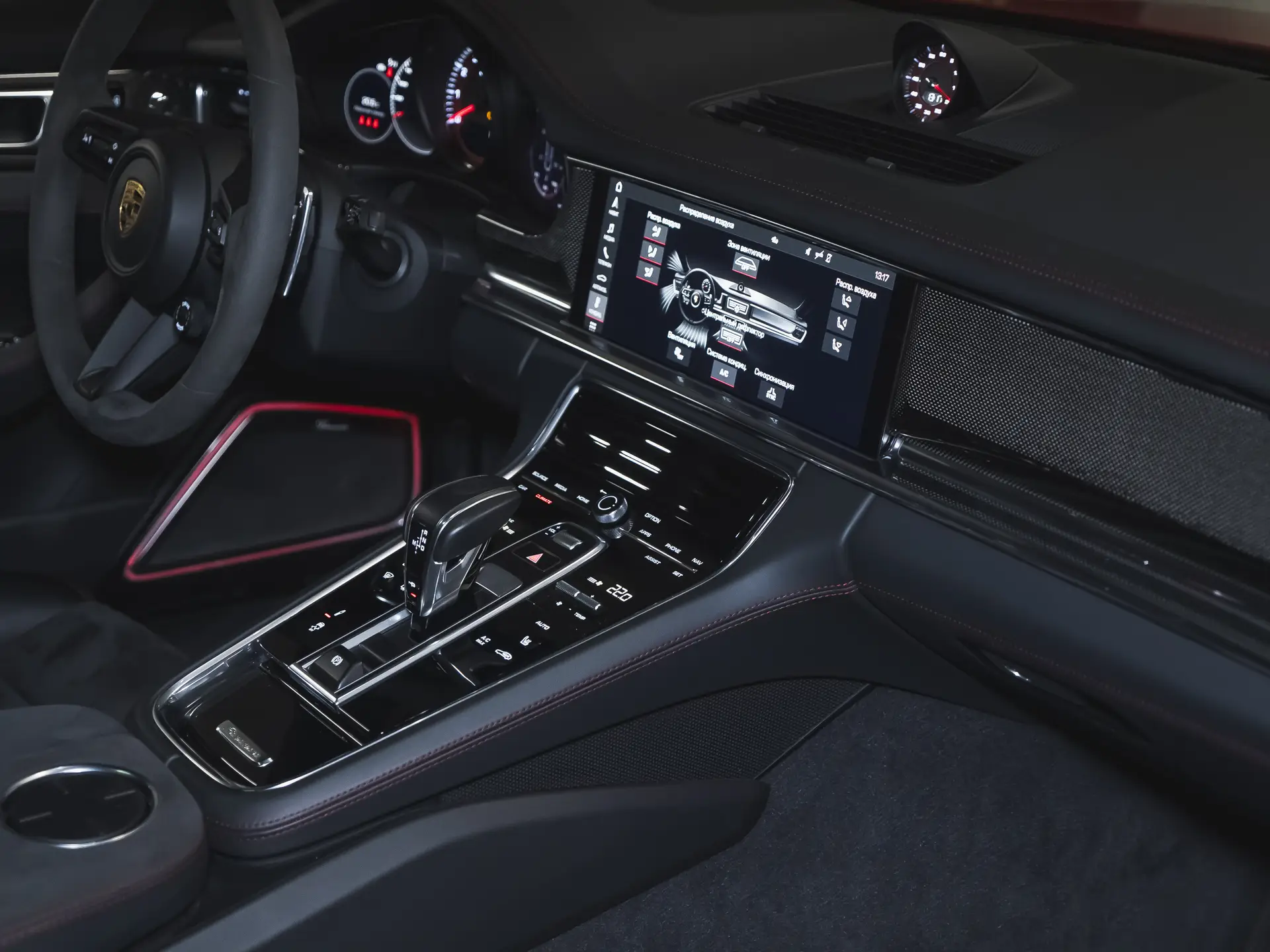 Porsche Panamera GTS Sport Turismo, II Рестайлинг, 2020 купить в салоне Million Miles