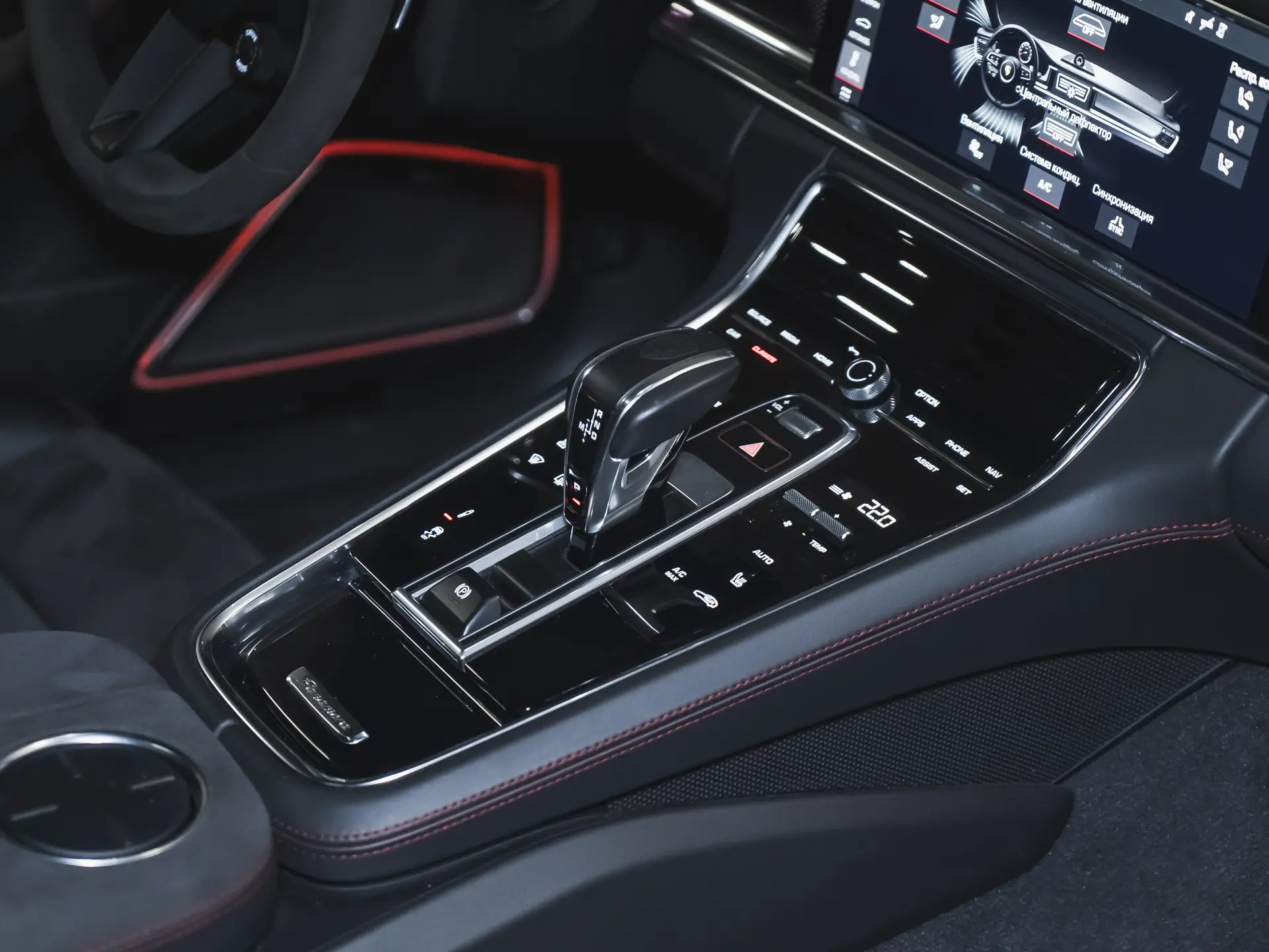 Porsche Panamera GTS Sport Turismo, II Рестайлинг, 2020 купить в салоне Million Miles