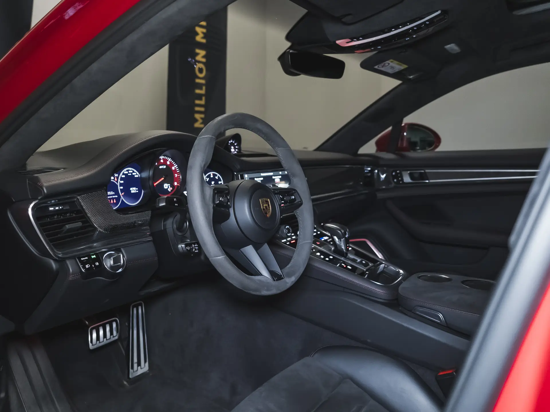 Porsche Panamera GTS Sport Turismo, II Рестайлинг, 2020 купить в салоне Million Miles