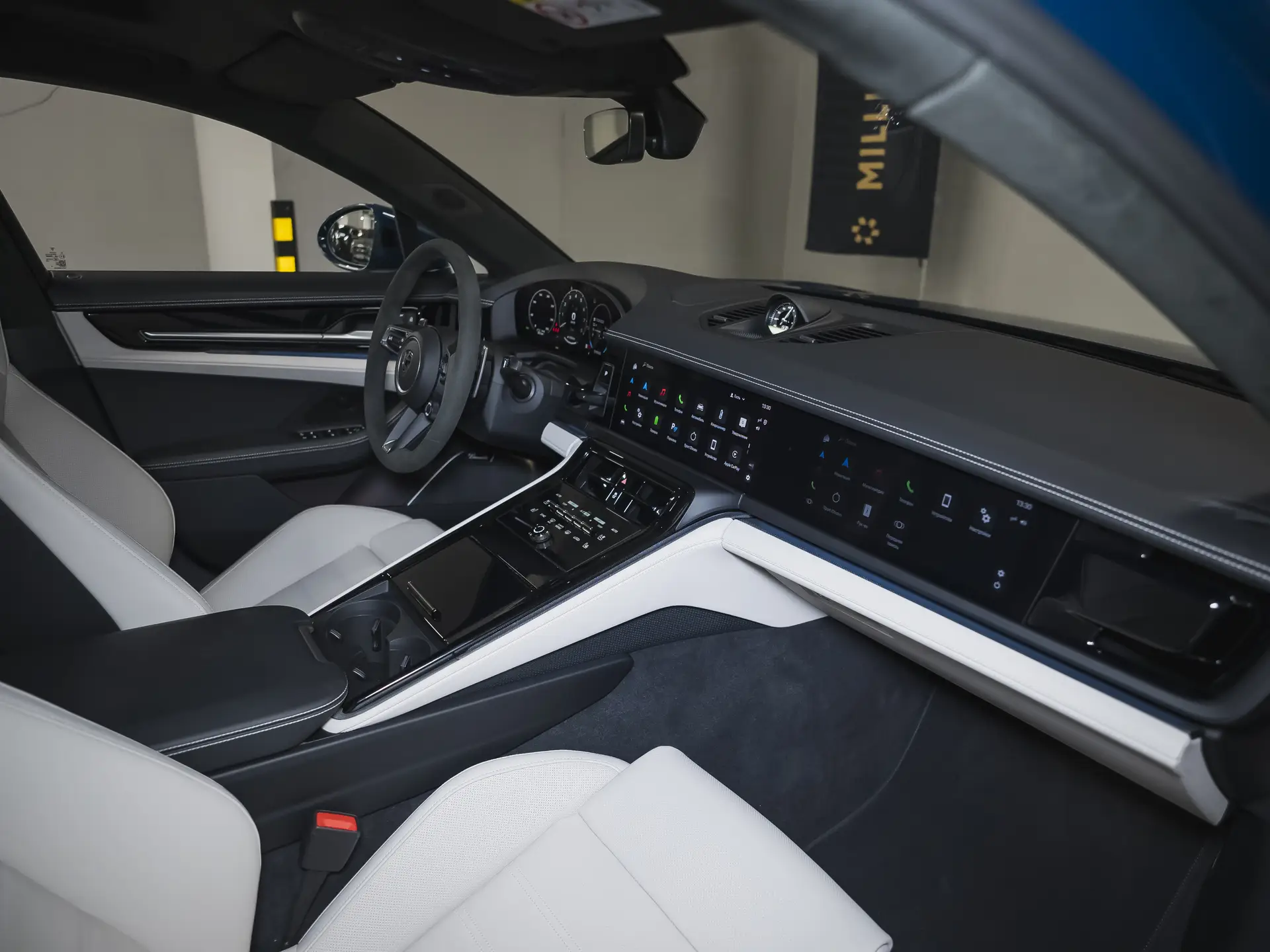 Porsche Panamera Turbo S E-Hybrid, III, 2025 купить в салоне Million Miles