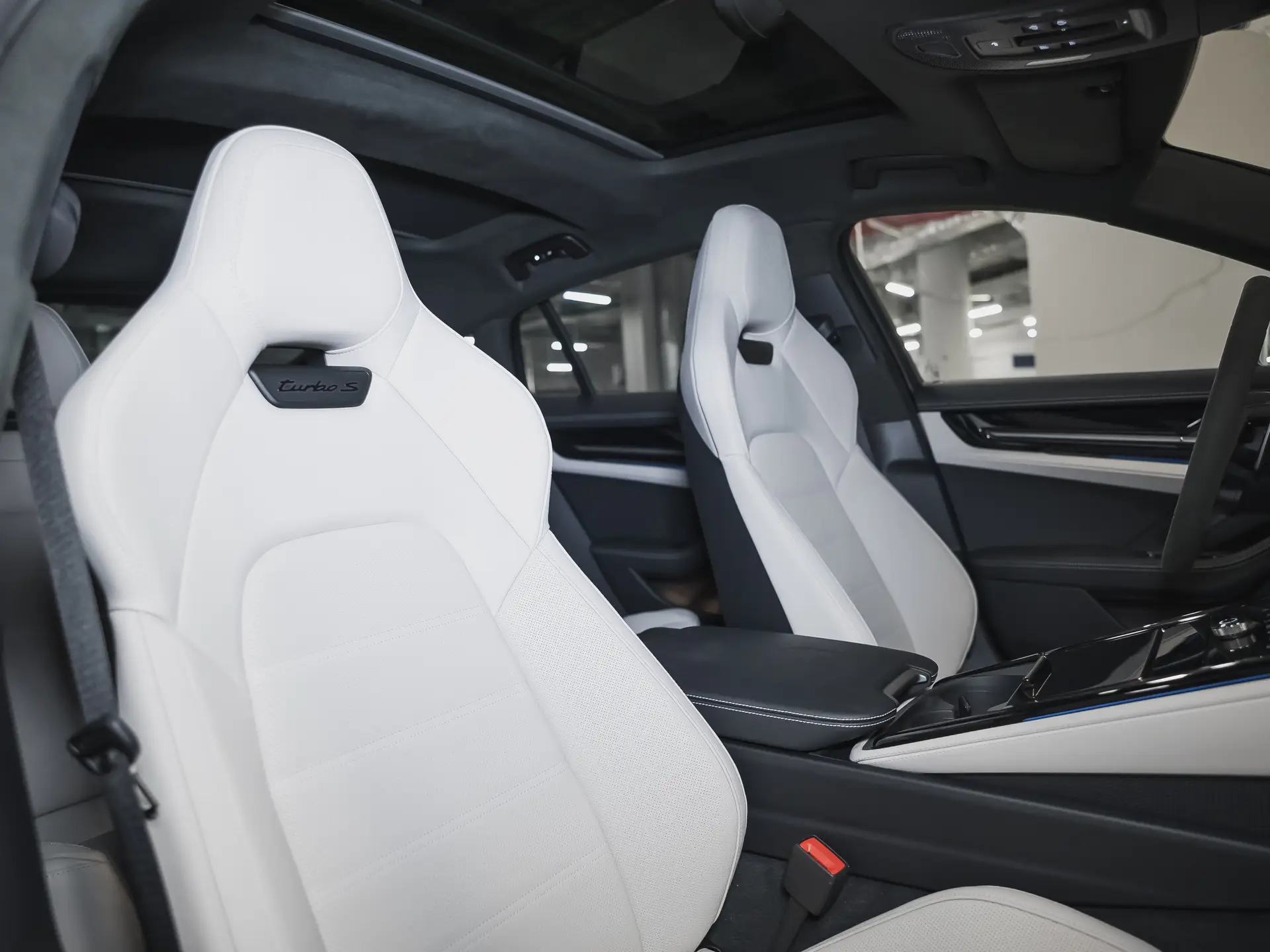 Porsche Panamera Turbo S E-Hybrid, III, 2025 купить в салоне Million Miles