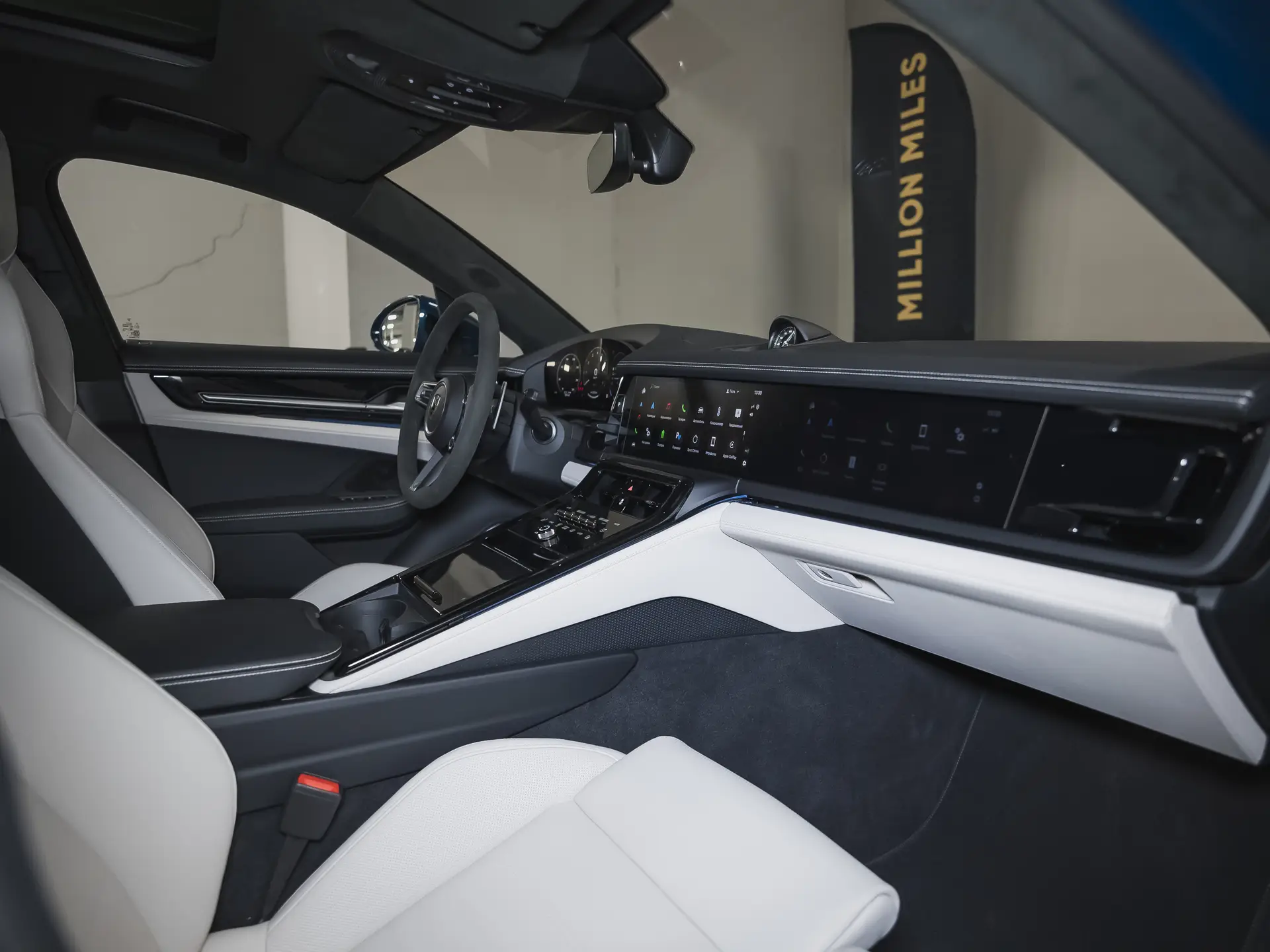 Porsche Panamera Turbo S E-Hybrid, III, 2025 купить в салоне Million Miles