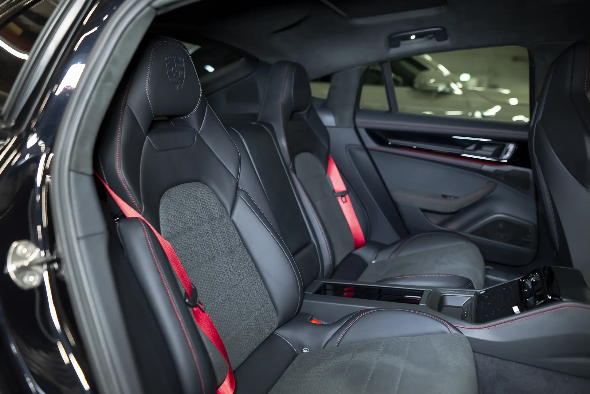 Porsche Panamera, III, 2025 купить в салоне Million Miles