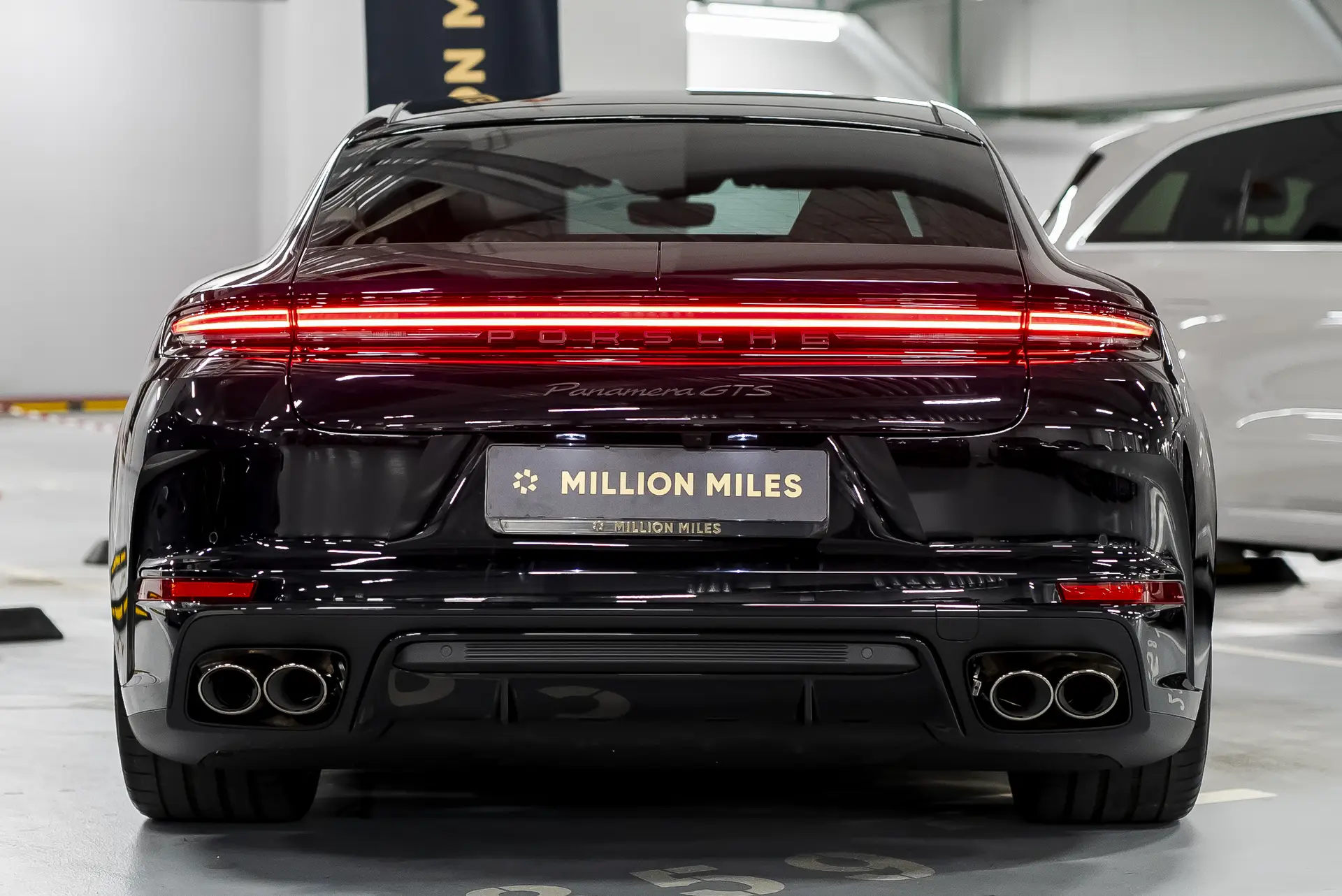 Porsche Panamera, III, 2025 купить в салоне Million Miles