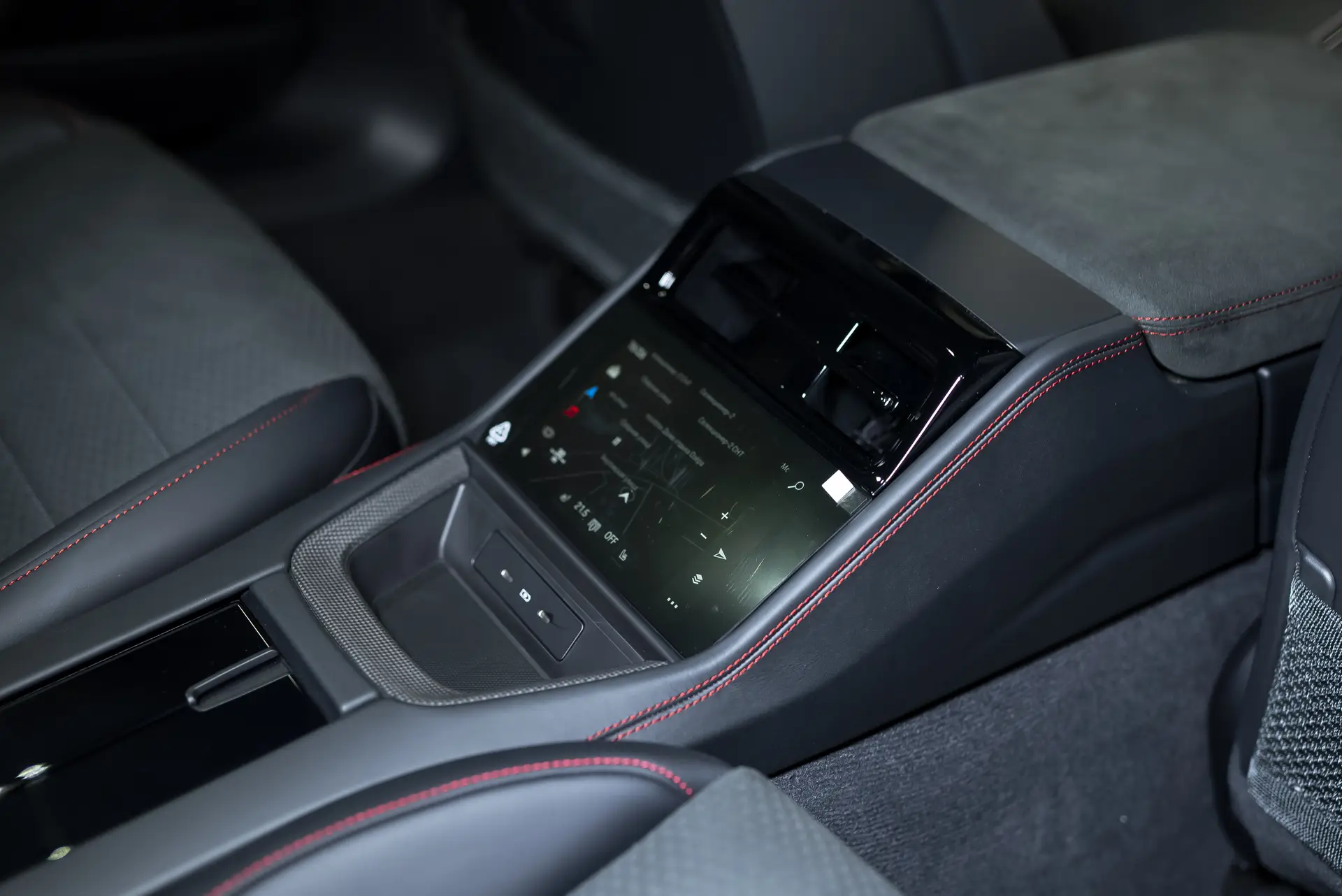 Porsche Panamera, III, 2025 купить в салоне Million Miles